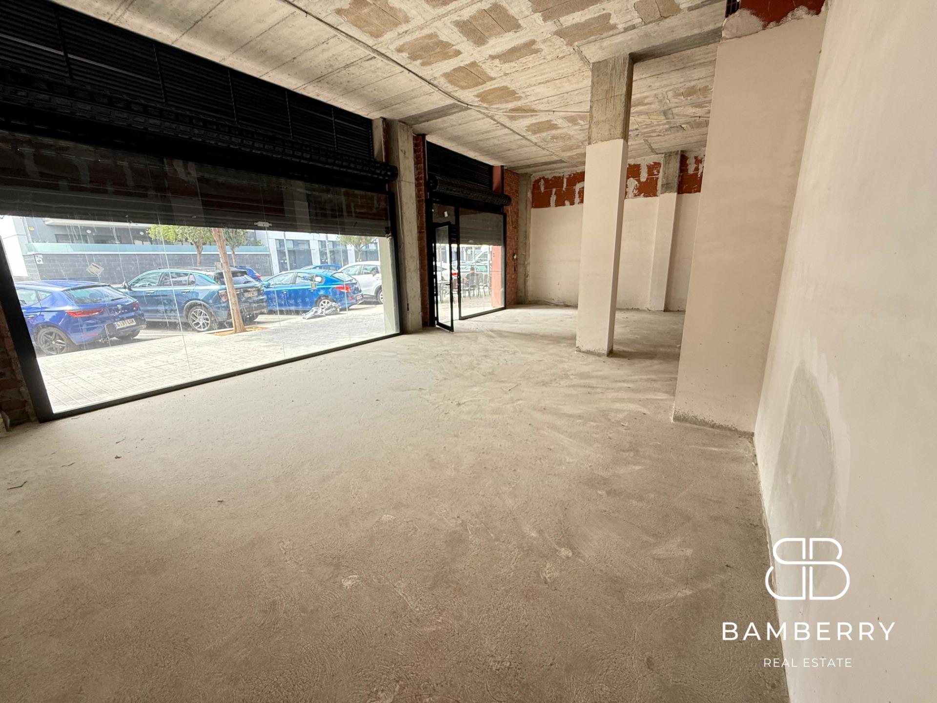 Spacious and bright 84 m² premises-25