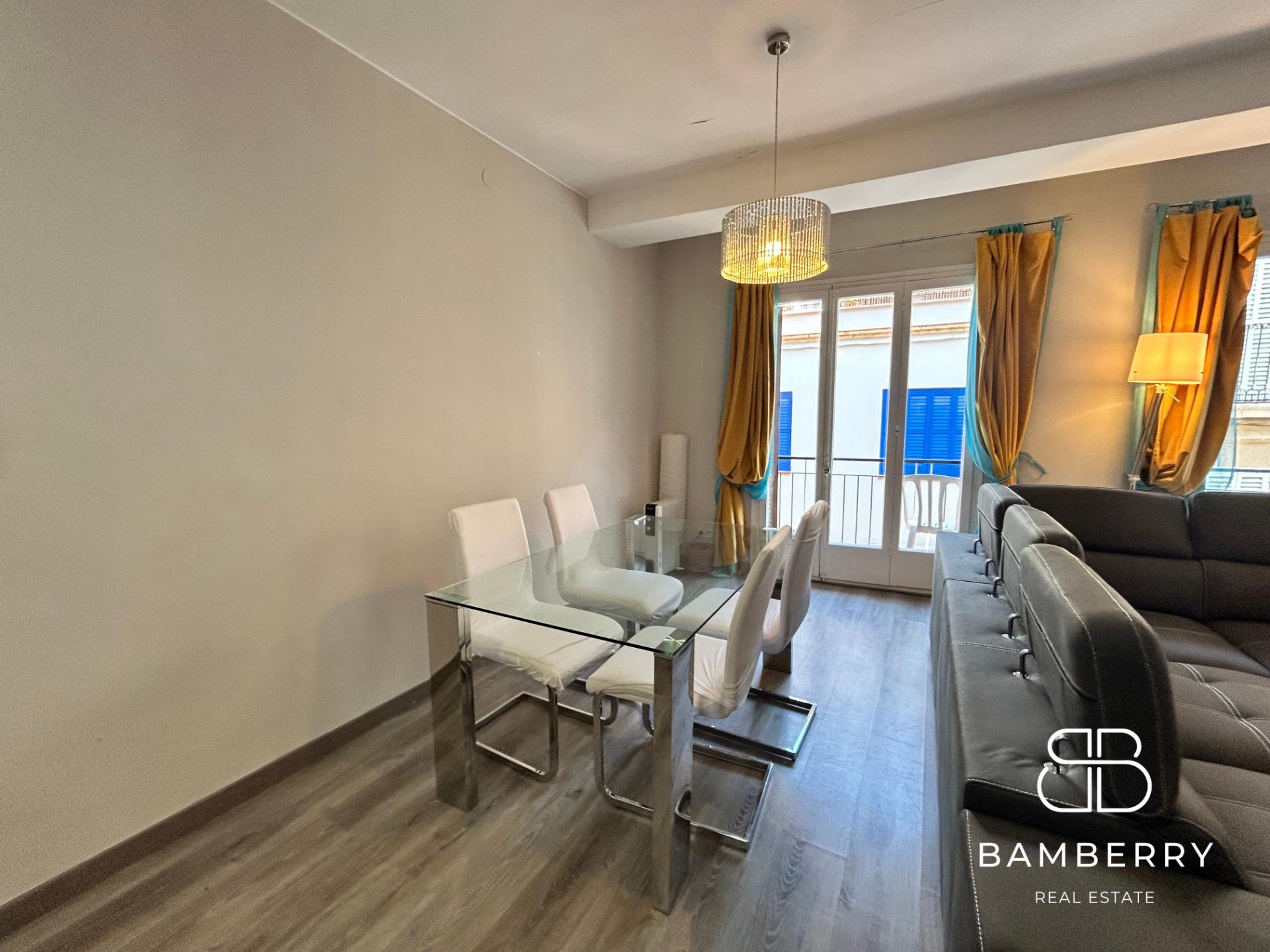 Charming apartment with tourist license in the heart of Sitges – Ideal for living or investing-4
