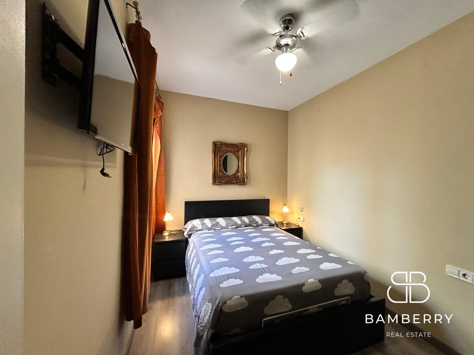Charming apartment with tourist license in the heart of Sitges – Ideal for living or investing-9
