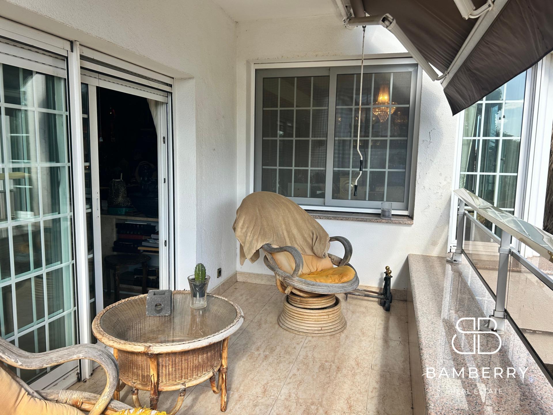 Exclusive house with garden, pool and south orientation in Castelldefels – Space, light and tranquility just minutes from Barcelona-18