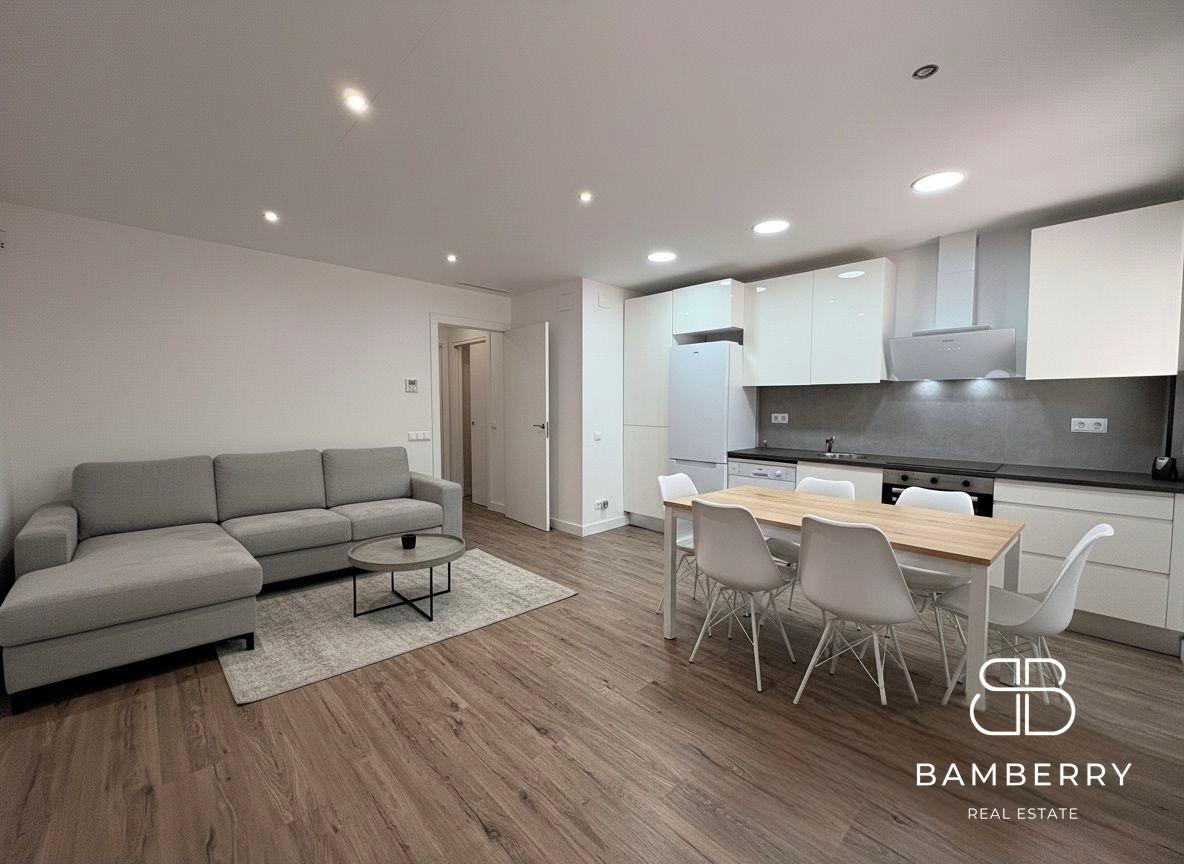 Renovated ground floor with small patio-1
