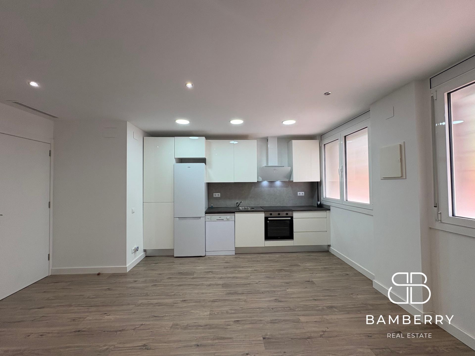 Renovated ground floor with small patio-5