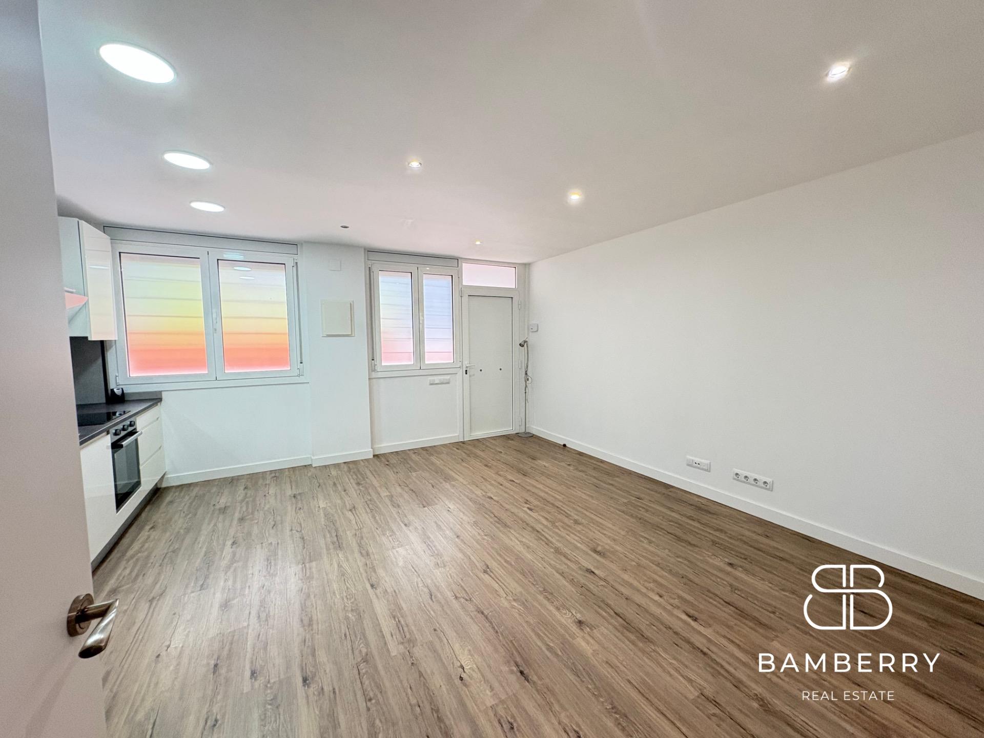 Renovated ground floor with small patio-8