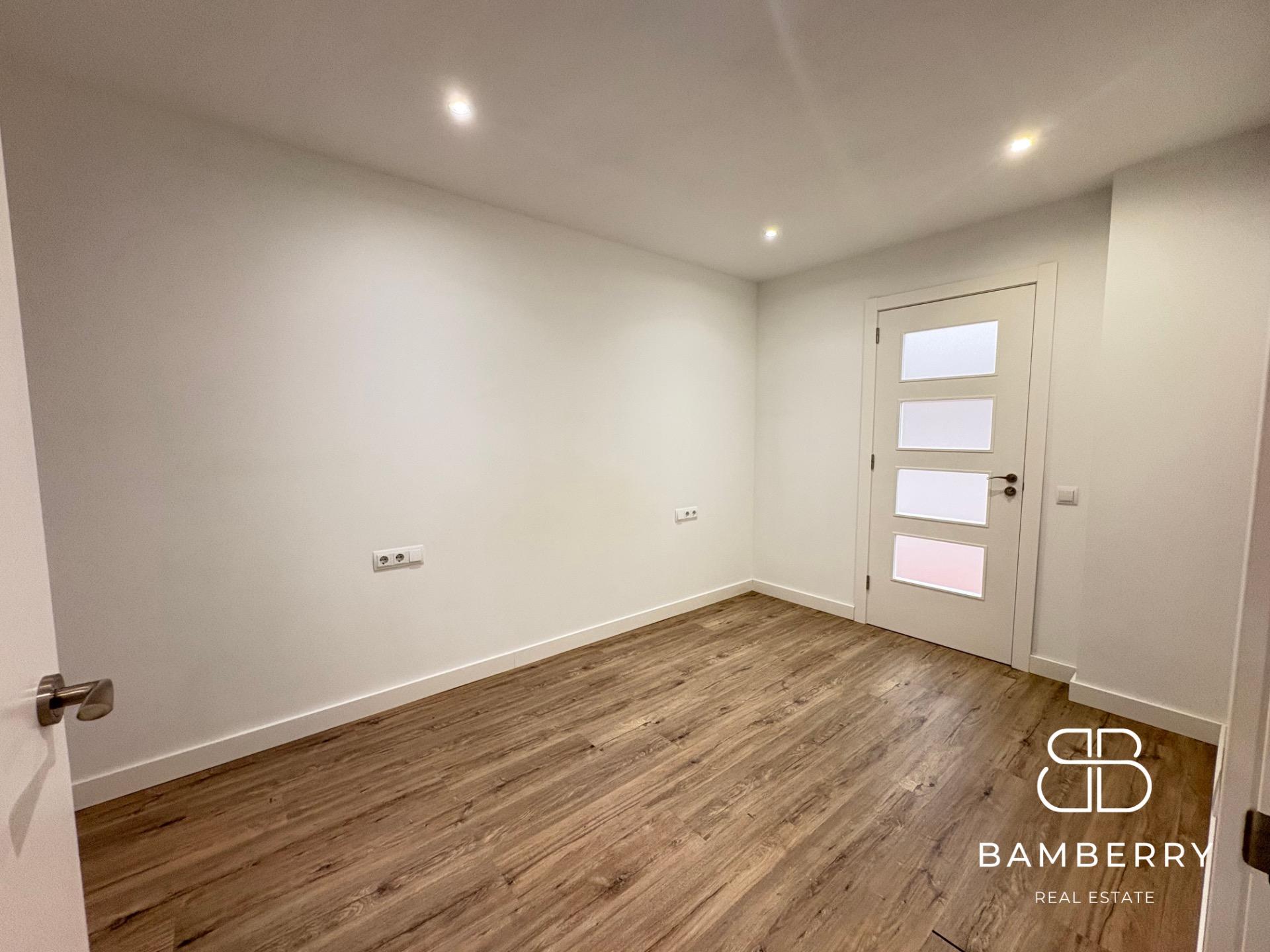 Renovated ground floor with small patio-14