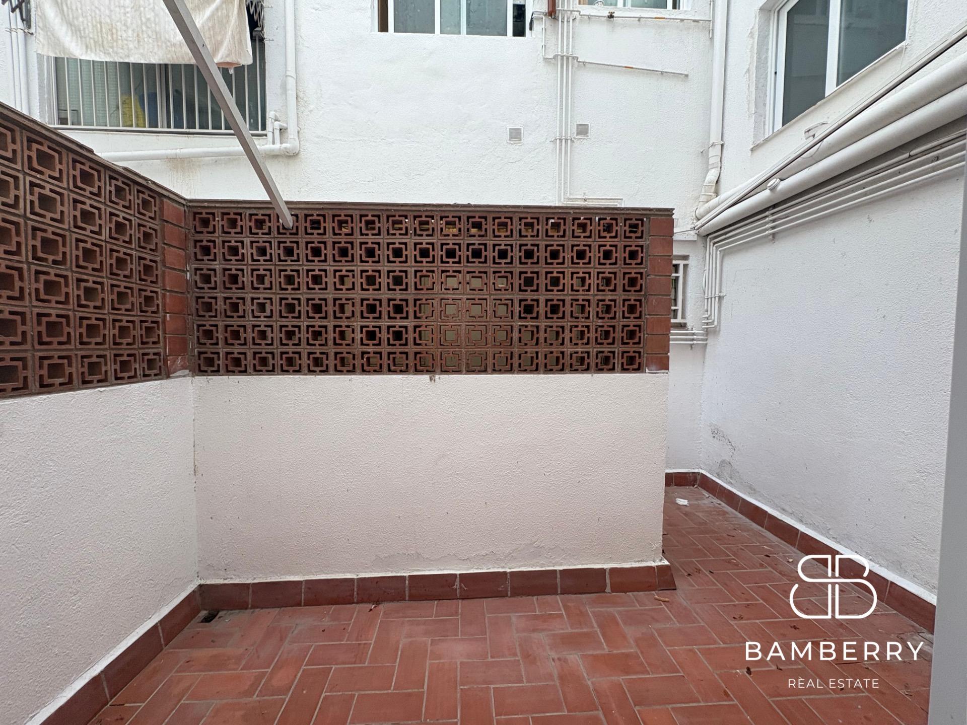 Renovated ground floor with small patio-18