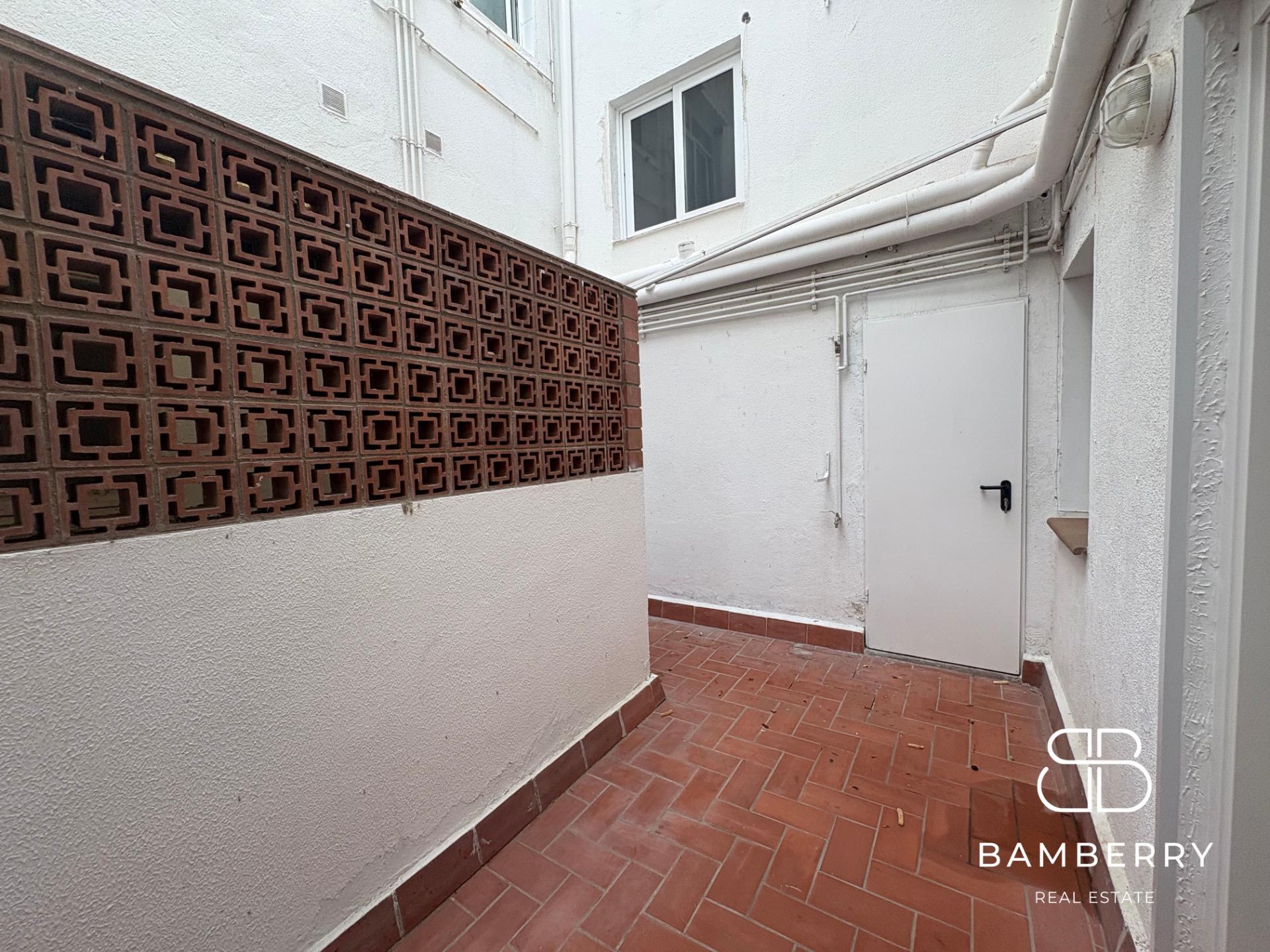 Renovated ground floor with small patio-19