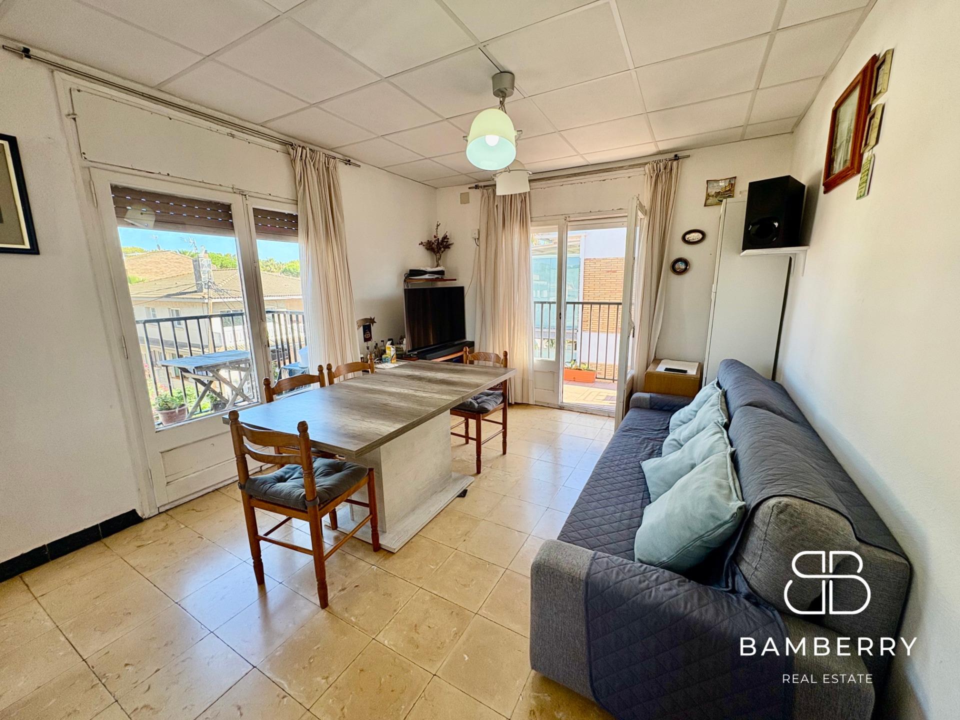 Flat for Sale in the Residential Area of Can Bou-2