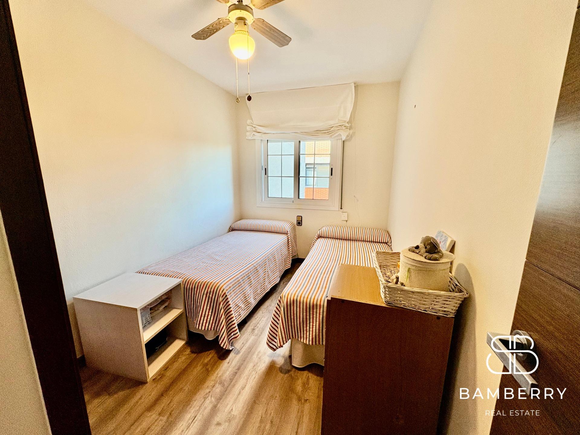 Piso con Gran Terraza en Castelldefels-21