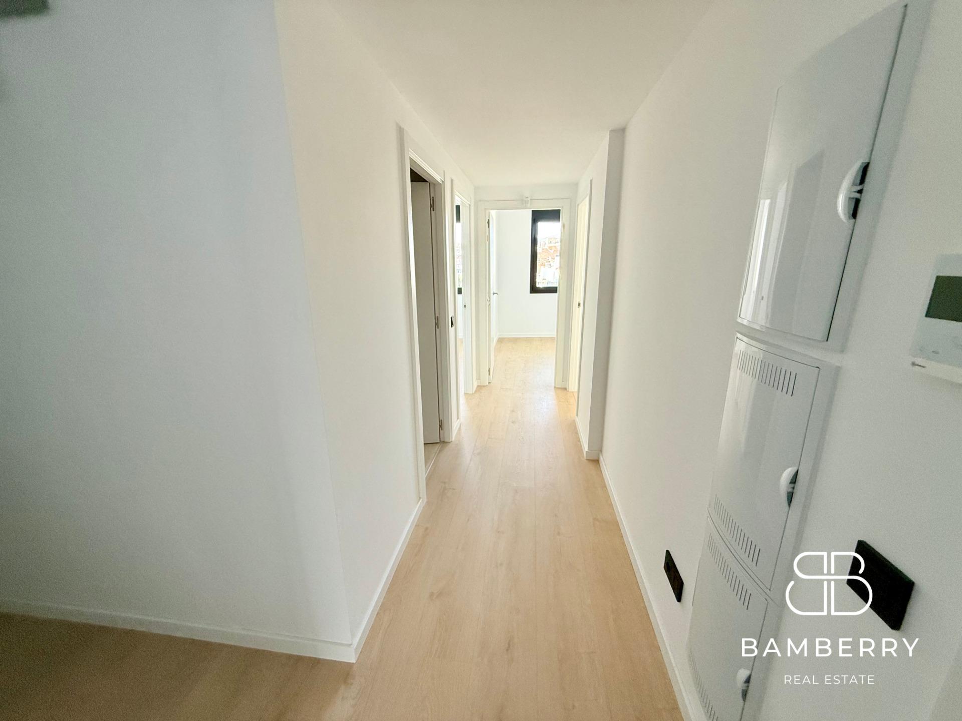 Exclusivo dúplex de obra nueva con terraza de 37 m² y piscina en  Badalona-11