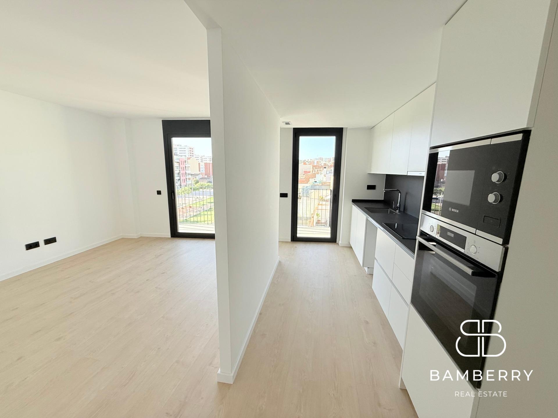 Exclusivo dúplex de obra nueva con terraza de 37 m² y piscina en  Badalona-19