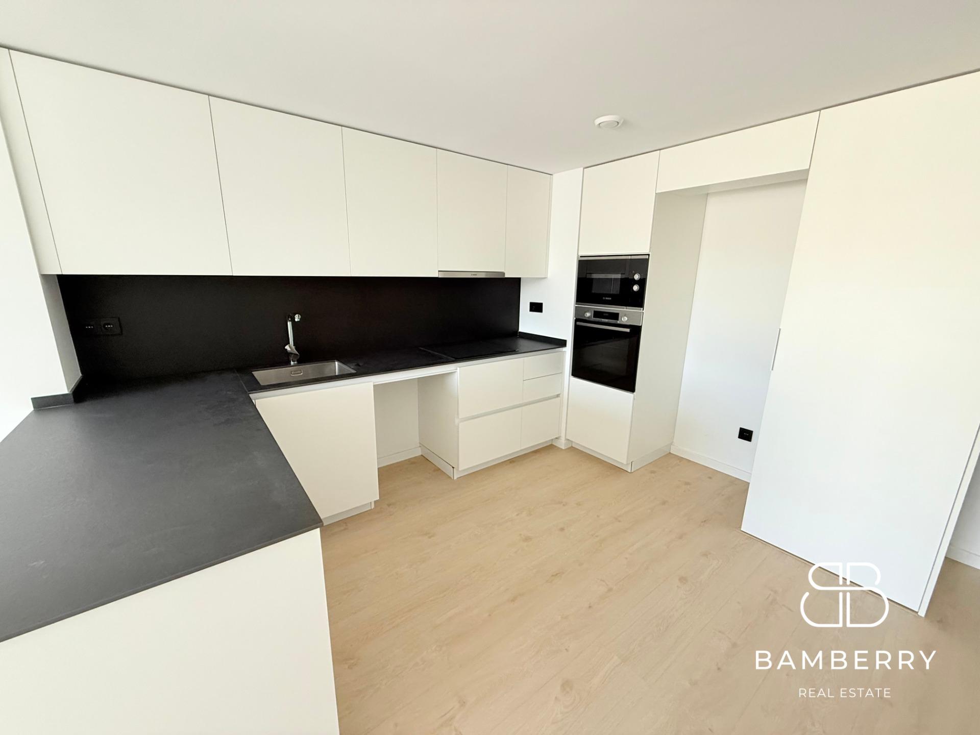 VIVE A 5 MIN DEL MAR EN BADALONA-11