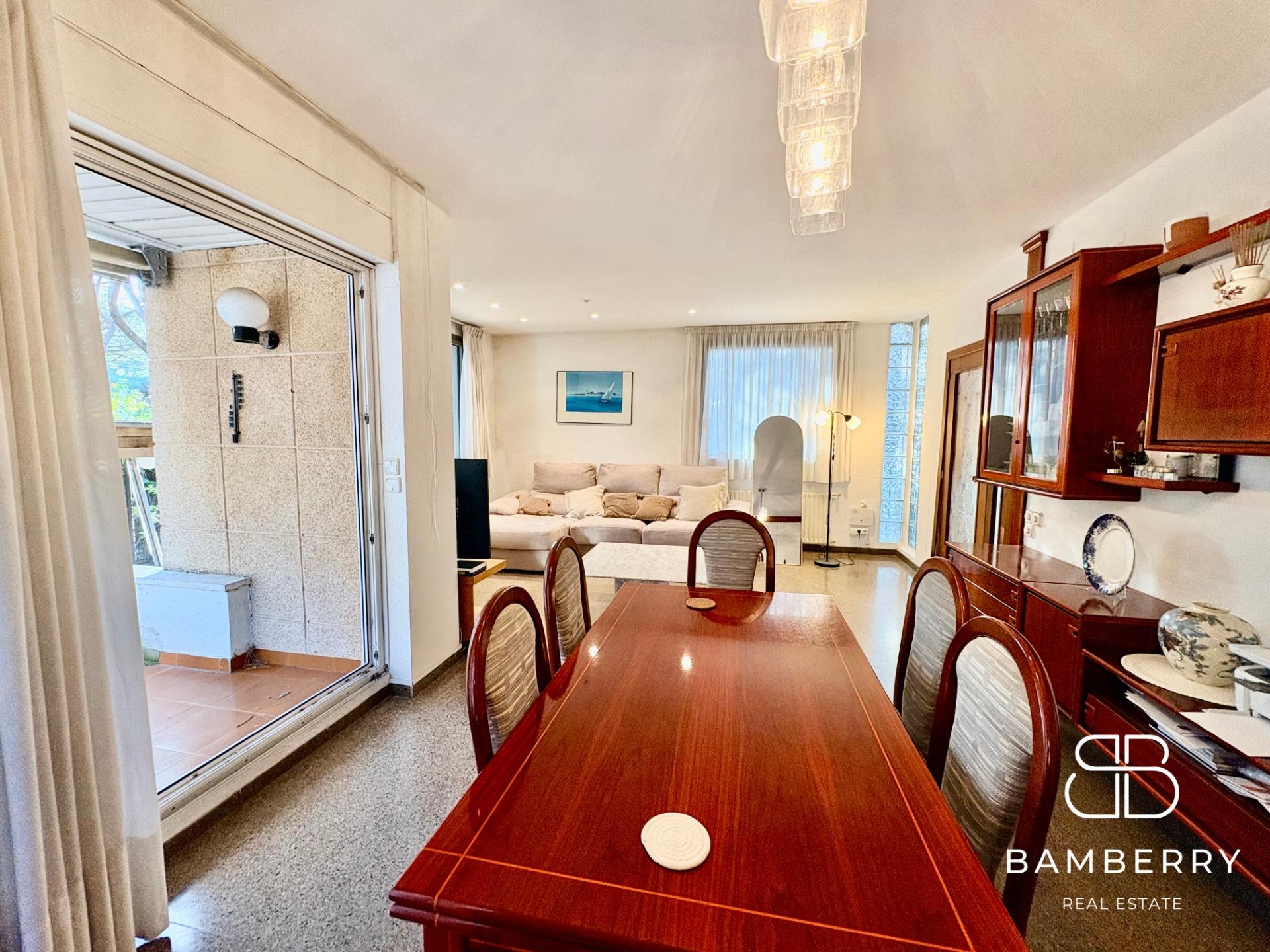 Casa en venta en Gavà Mar a 1 minuto a pie de la playa-5