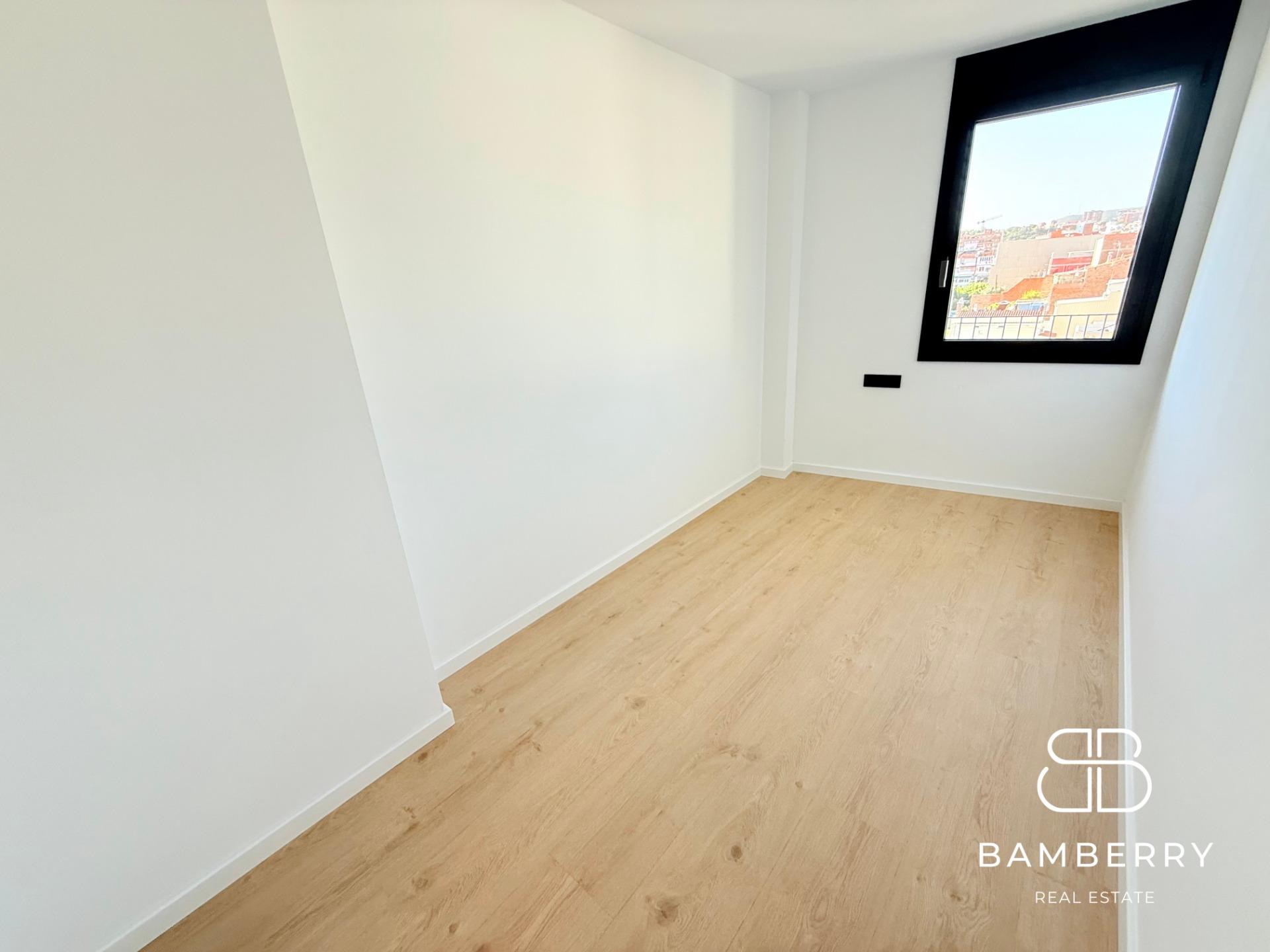 Exclusiu dúplex d’obra nova amb terrassa de 37 m² i piscina a Badalona-13