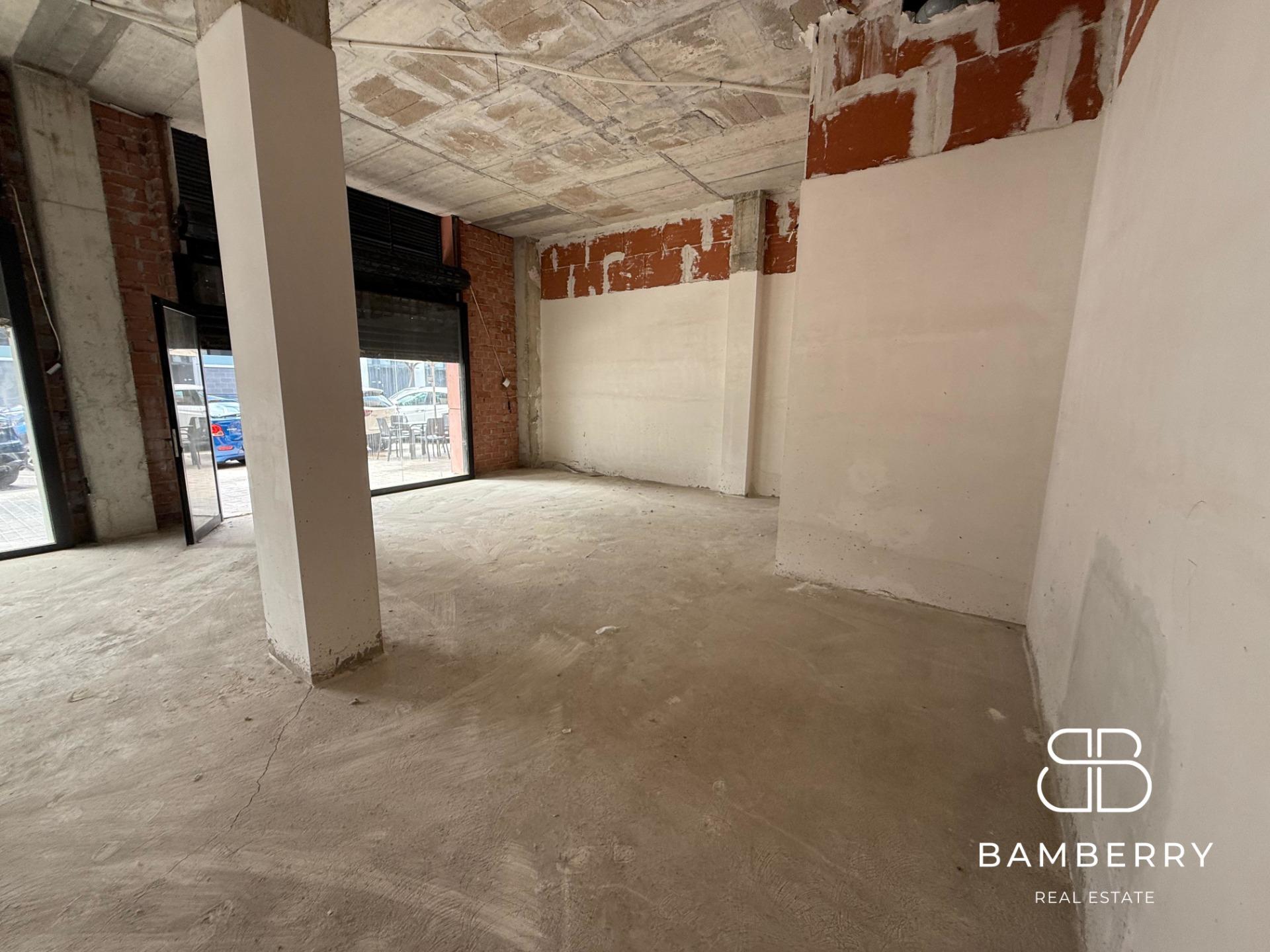 Local ampli i lluminós de 84 m²-20