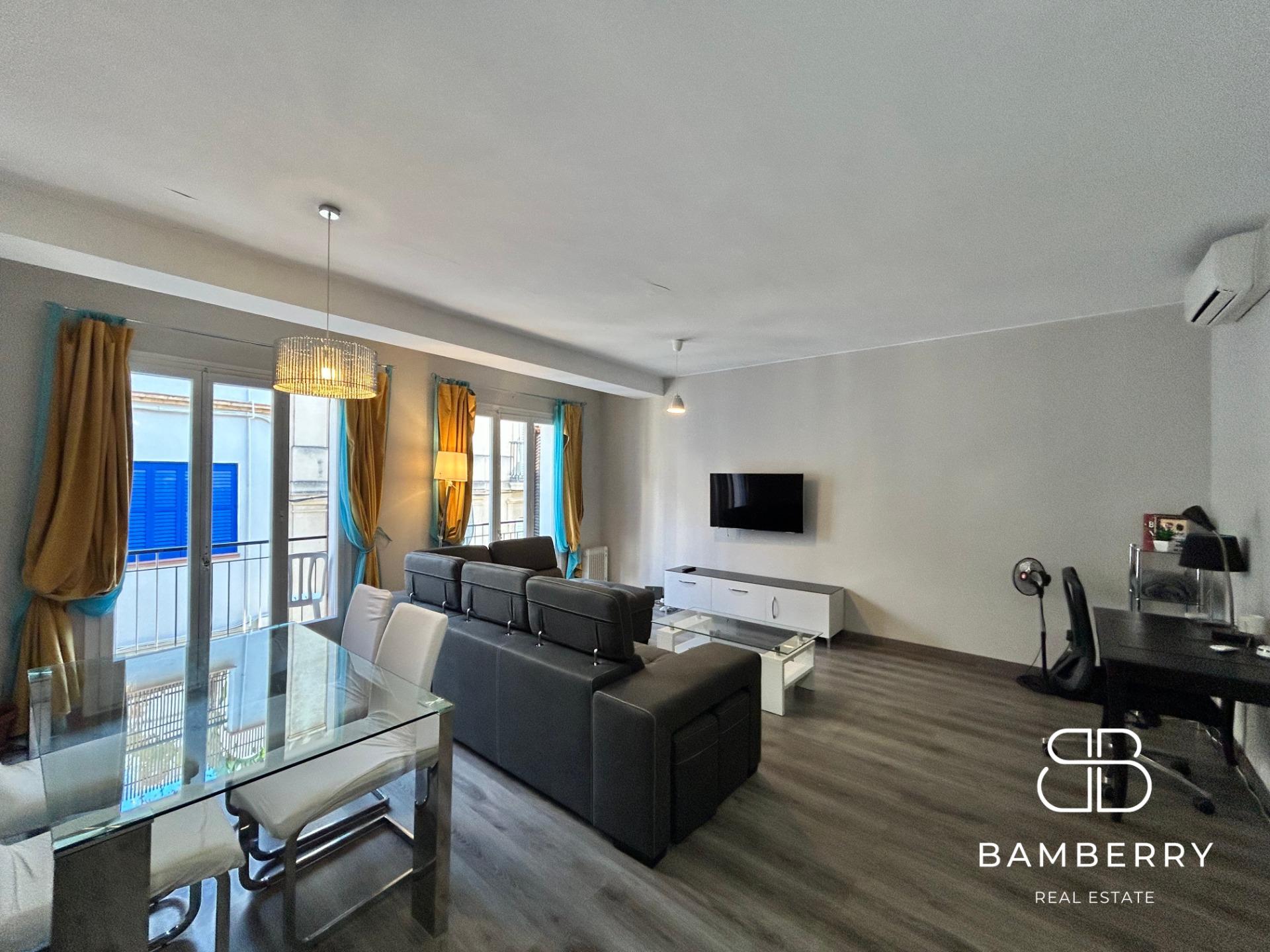 Encantador pis amb llicència turística al cor de Sitges – Ideal per viure o invertir-0