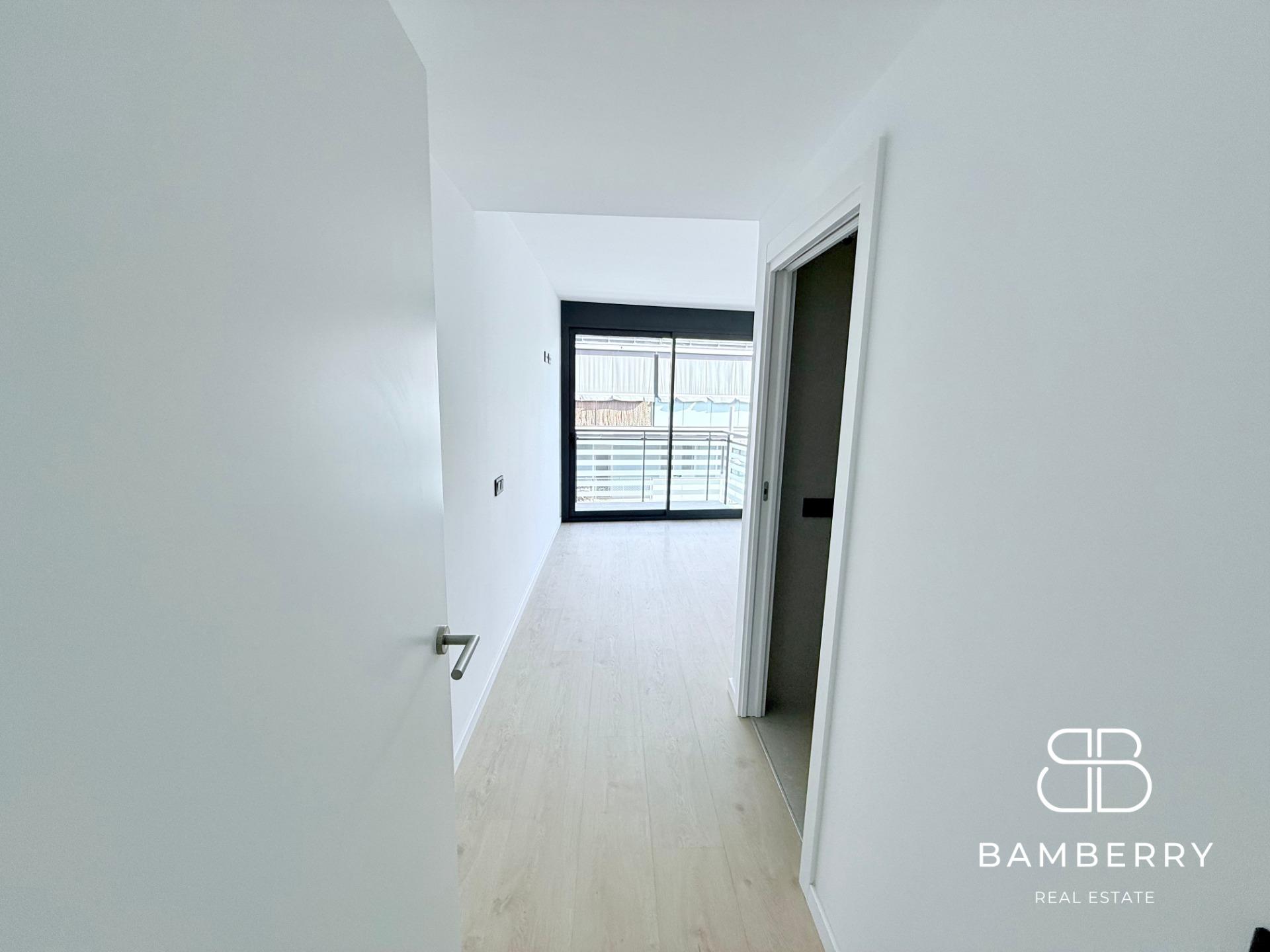 Exclusiu dúplex d’obra nova amb terrassa de 37 m² i piscina a Badalona-4