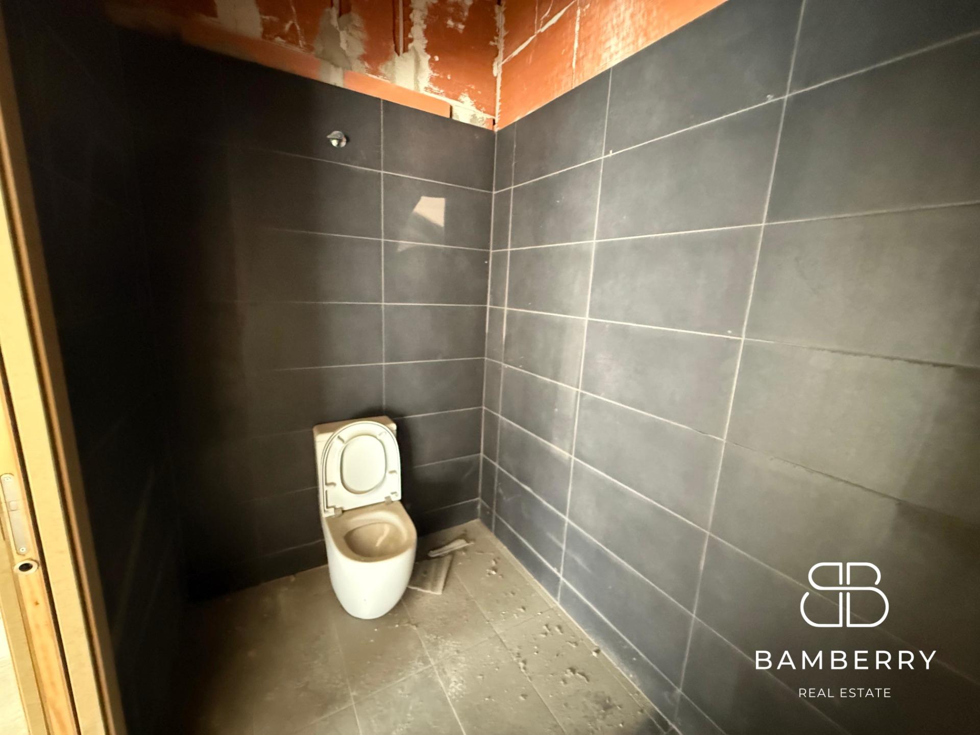 Local ampli i lluminós de 84 m²-13
