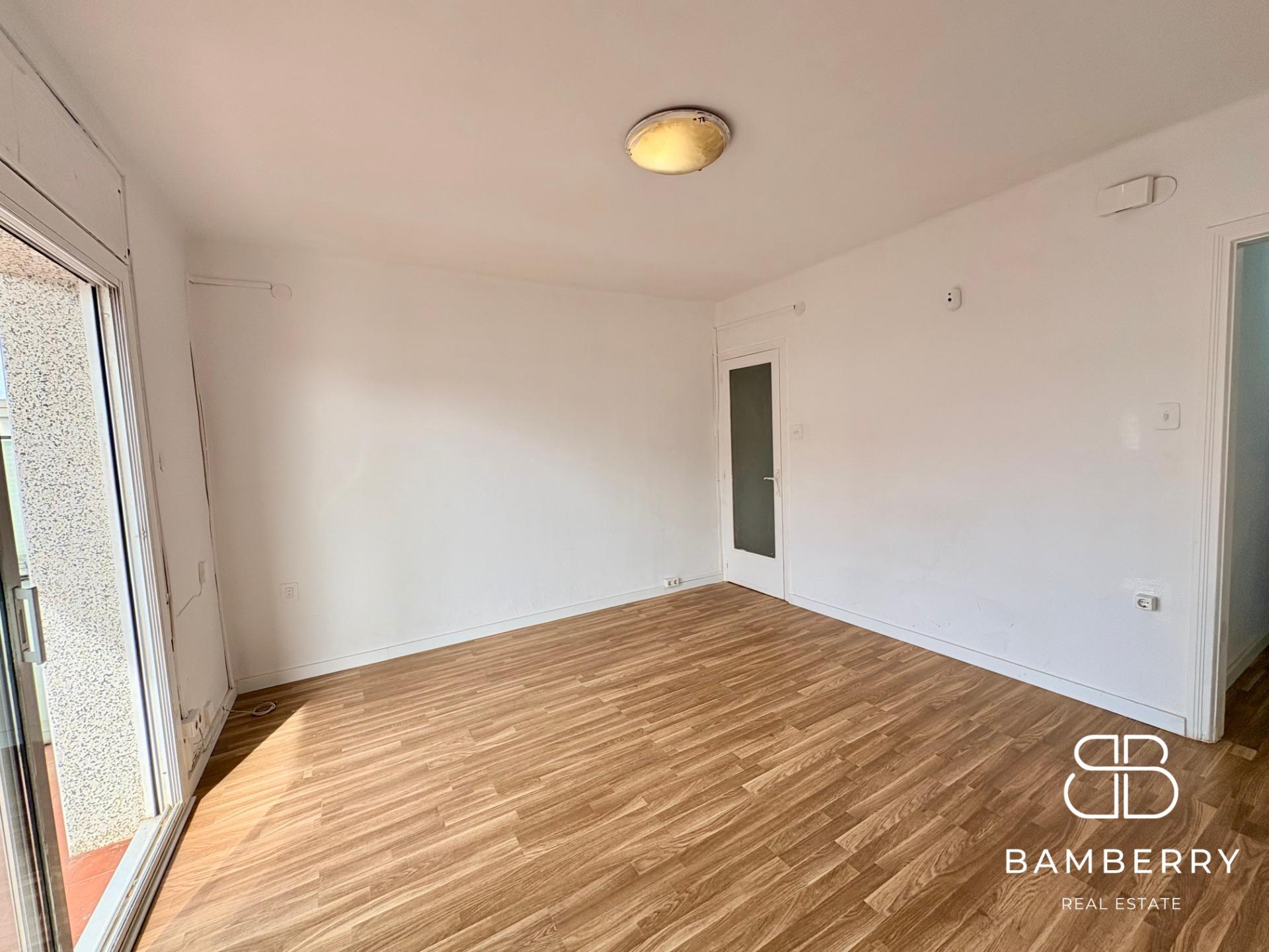 Piso luminoso con terraza en Premià de Mar, cerca de Barcelona-2
