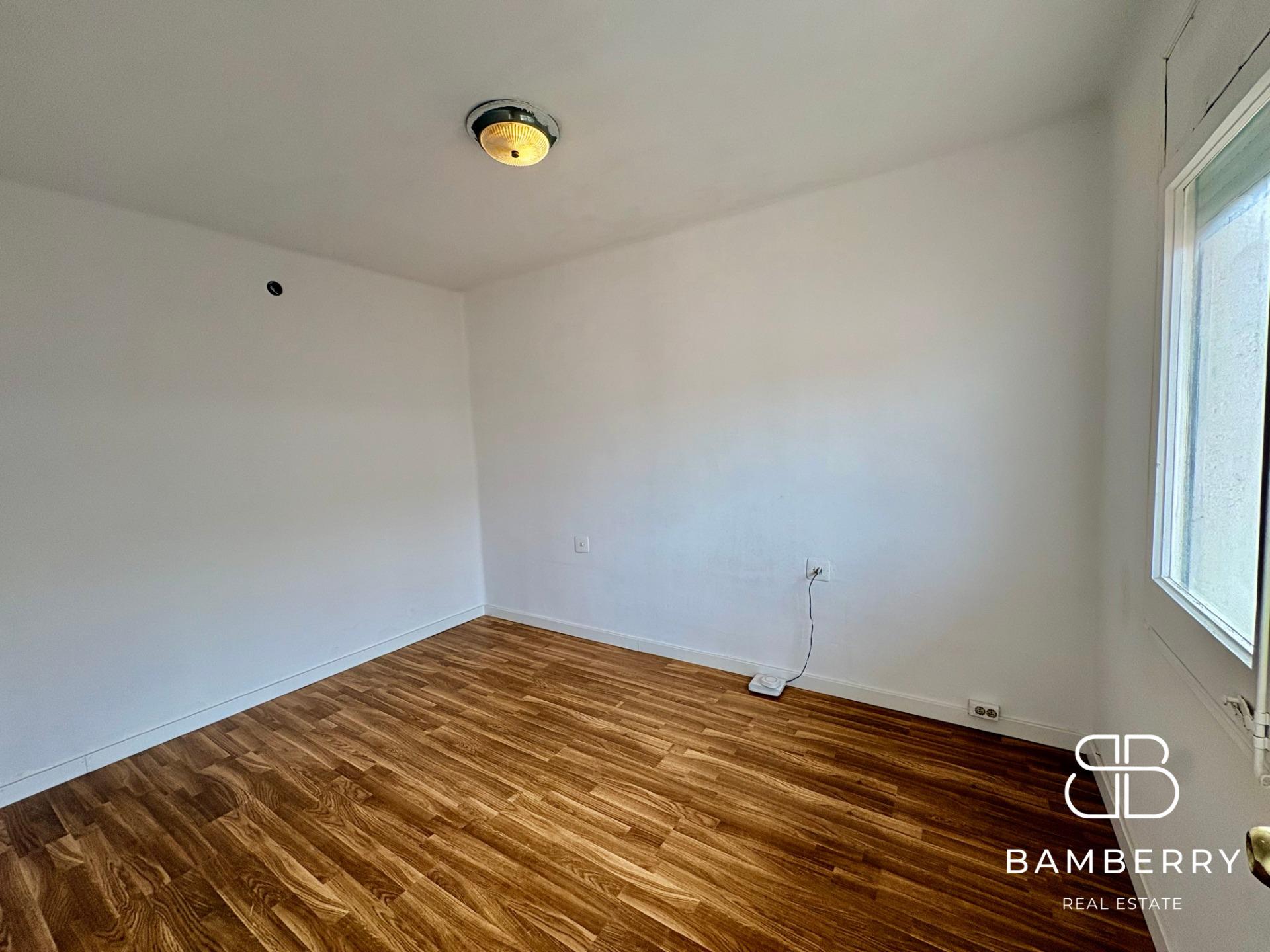 Piso luminoso con terraza en Premià de Mar, cerca de Barcelona-6
