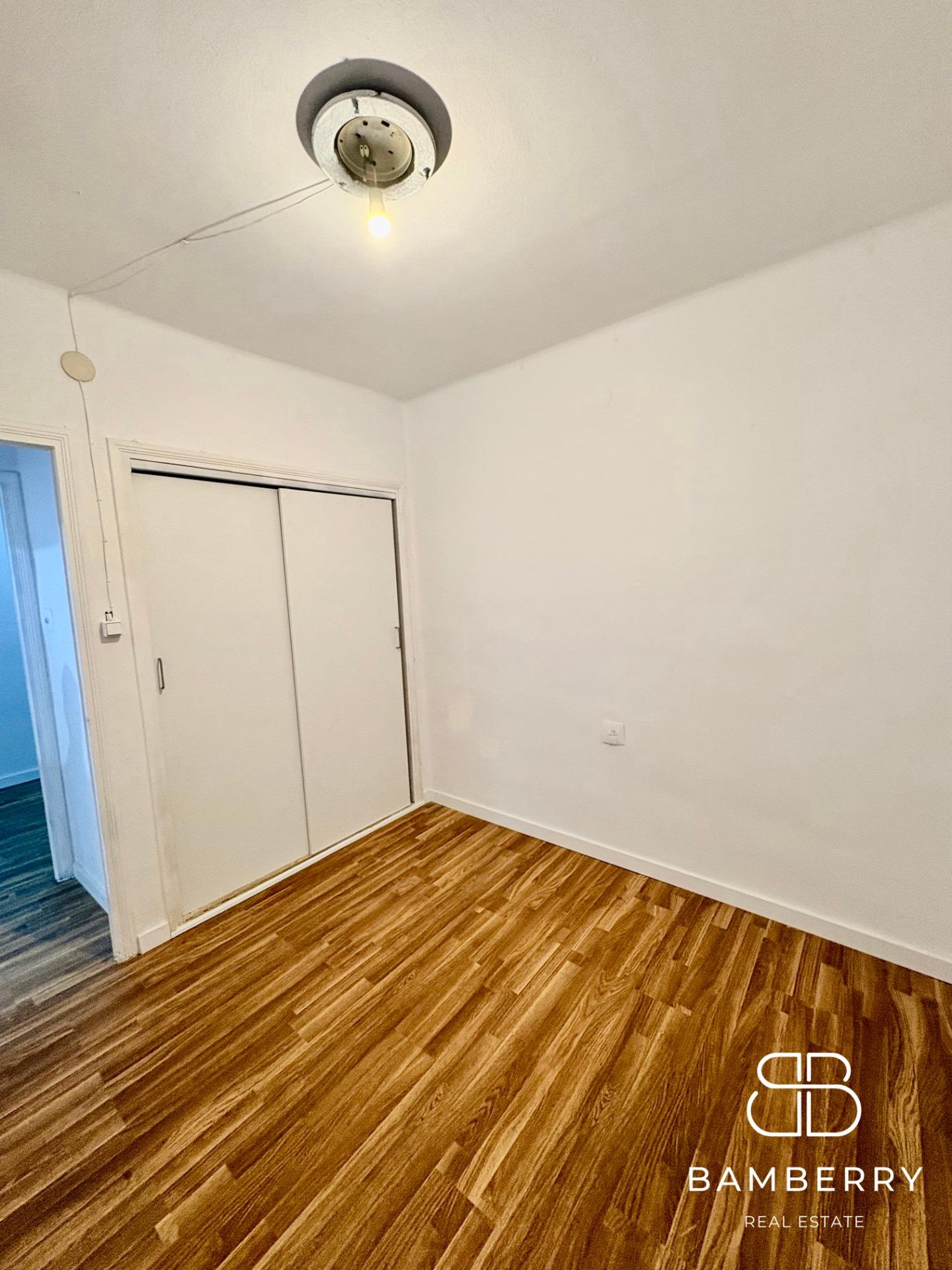 Piso luminoso con terraza en Premià de Mar, cerca de Barcelona-23