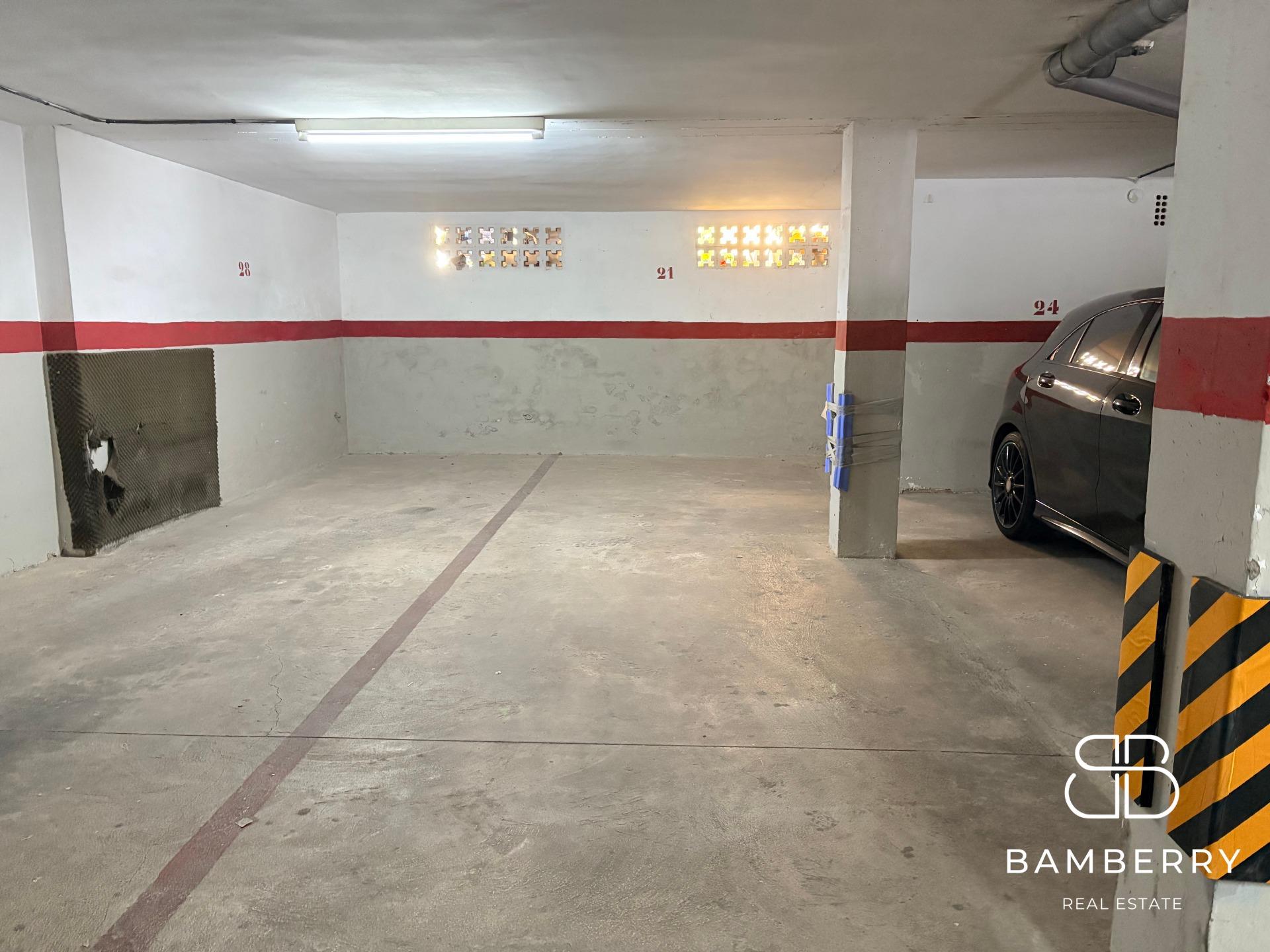 Exclusivo piso reformado en primera línea de mar con gran terraza privada-37