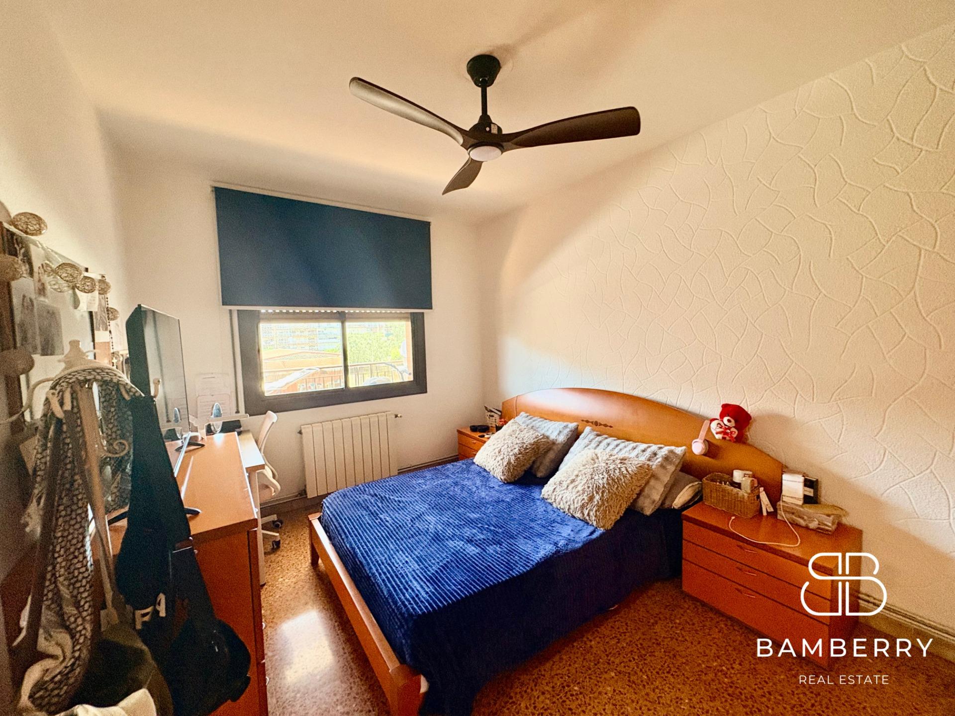 AMPLIA VIVIENDA DE 105 m² CON TERRAZA, 4 HABITACIONES EN EL CENTRO DE EL PRAT DE LLOBREGAT-7