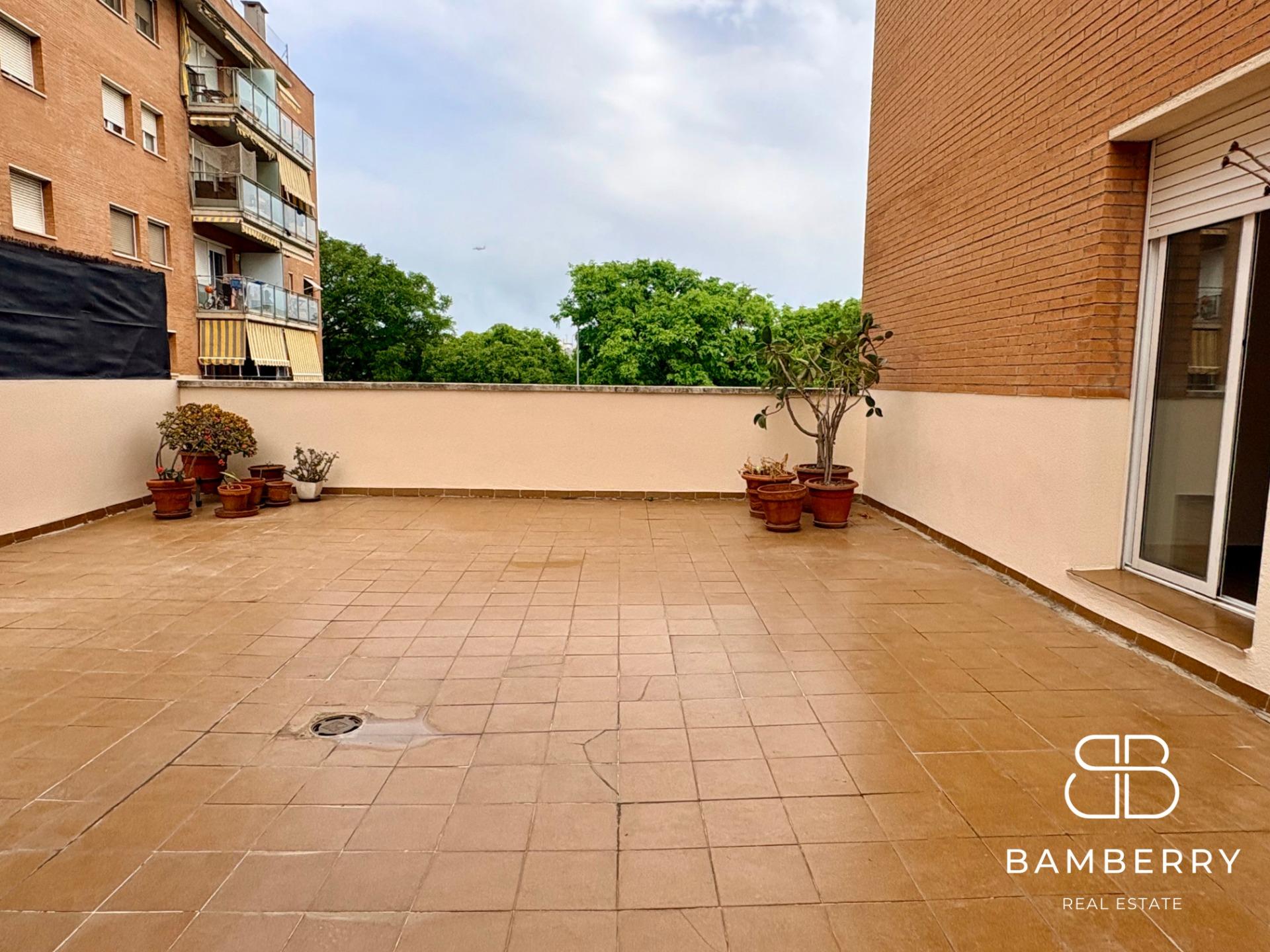 Pis amb un espectacular pati privat de 68 m² al centre de Castelldefels-19