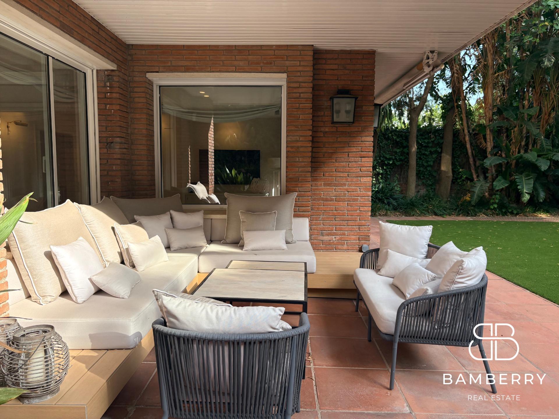 Exclusivo dúplex con jardín privado en Pedralbes-2