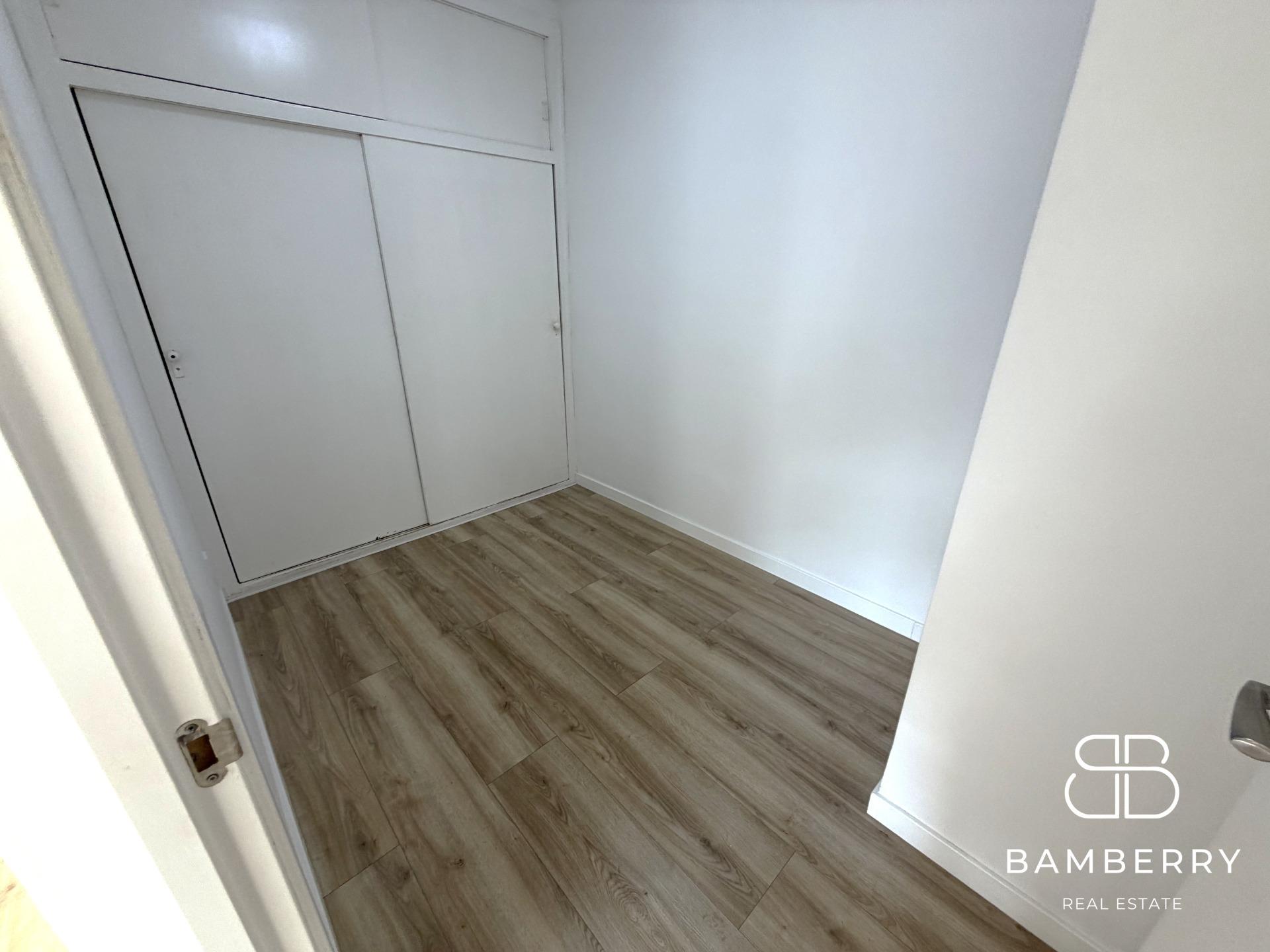 Piso reformado de 3 habitaciones con terraza cubierta – Zona Bellamar, Castelldefels-7