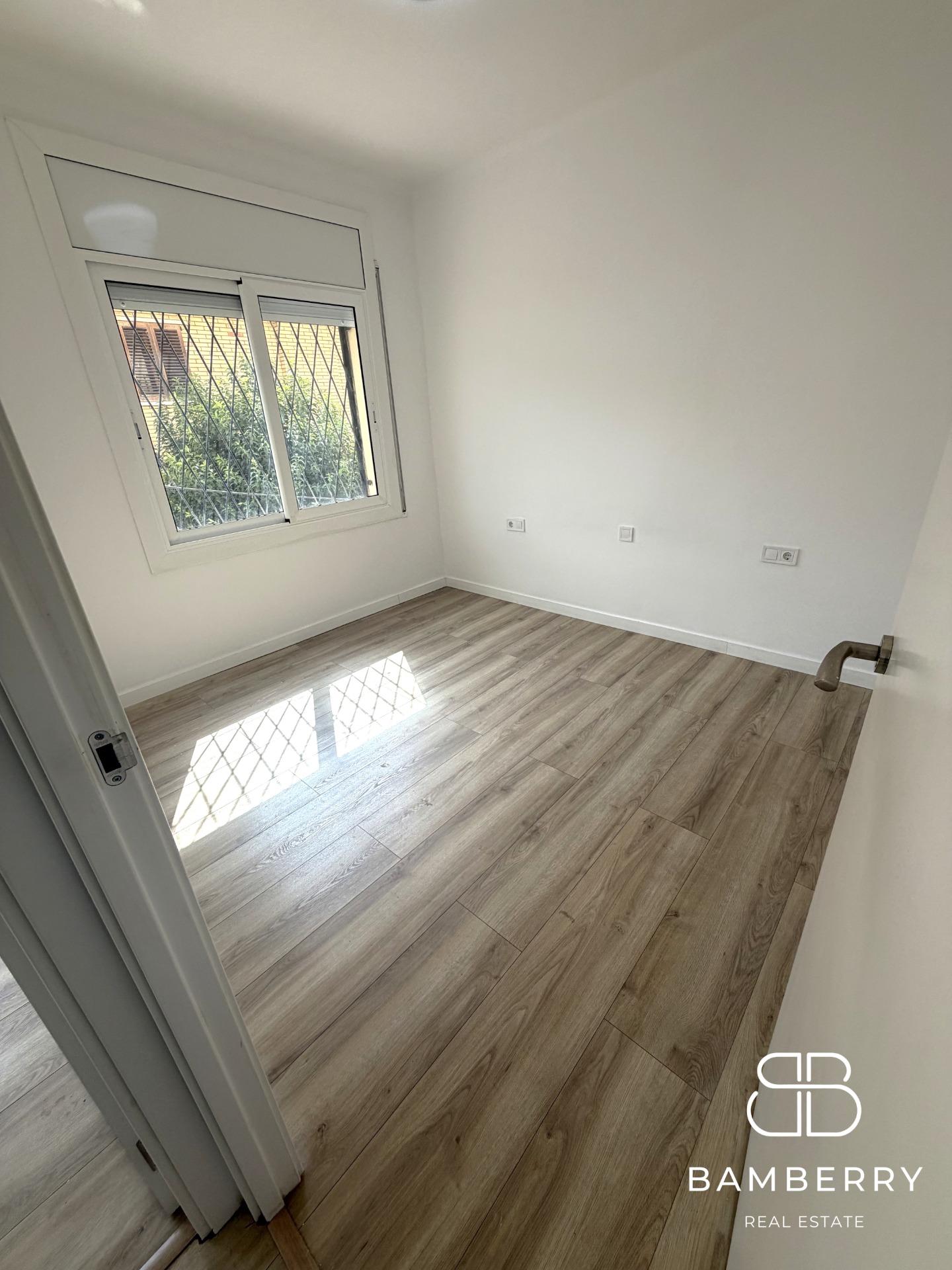 Piso reformado de 3 habitaciones con terraza cubierta – Zona Bellamar, Castelldefels-12