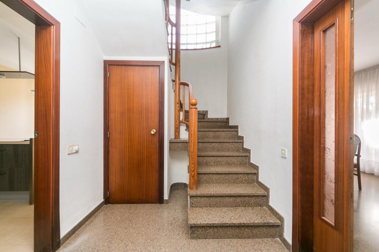 Casa en venda a Gavà Mar a 1 minut a peu de la platja-4