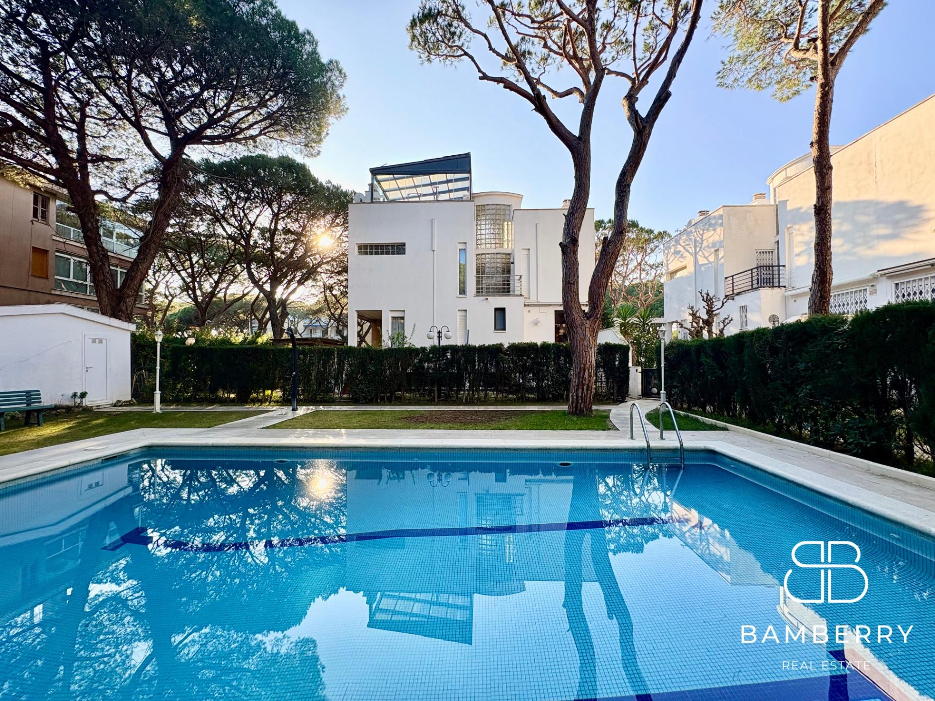 Casa en venda a Gavà Mar a 1 minut a peu de la platja-15