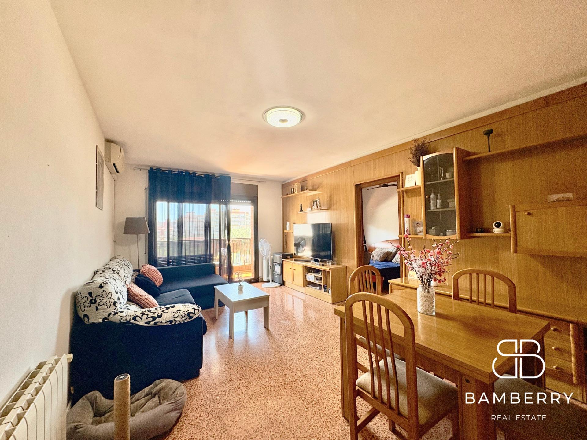 AMPLI HABITATGE DE 105 m² AMB TERRASSA I 4 HABITACIONS AL CENTRE DEL PRAT DE LLOBREGAT-2