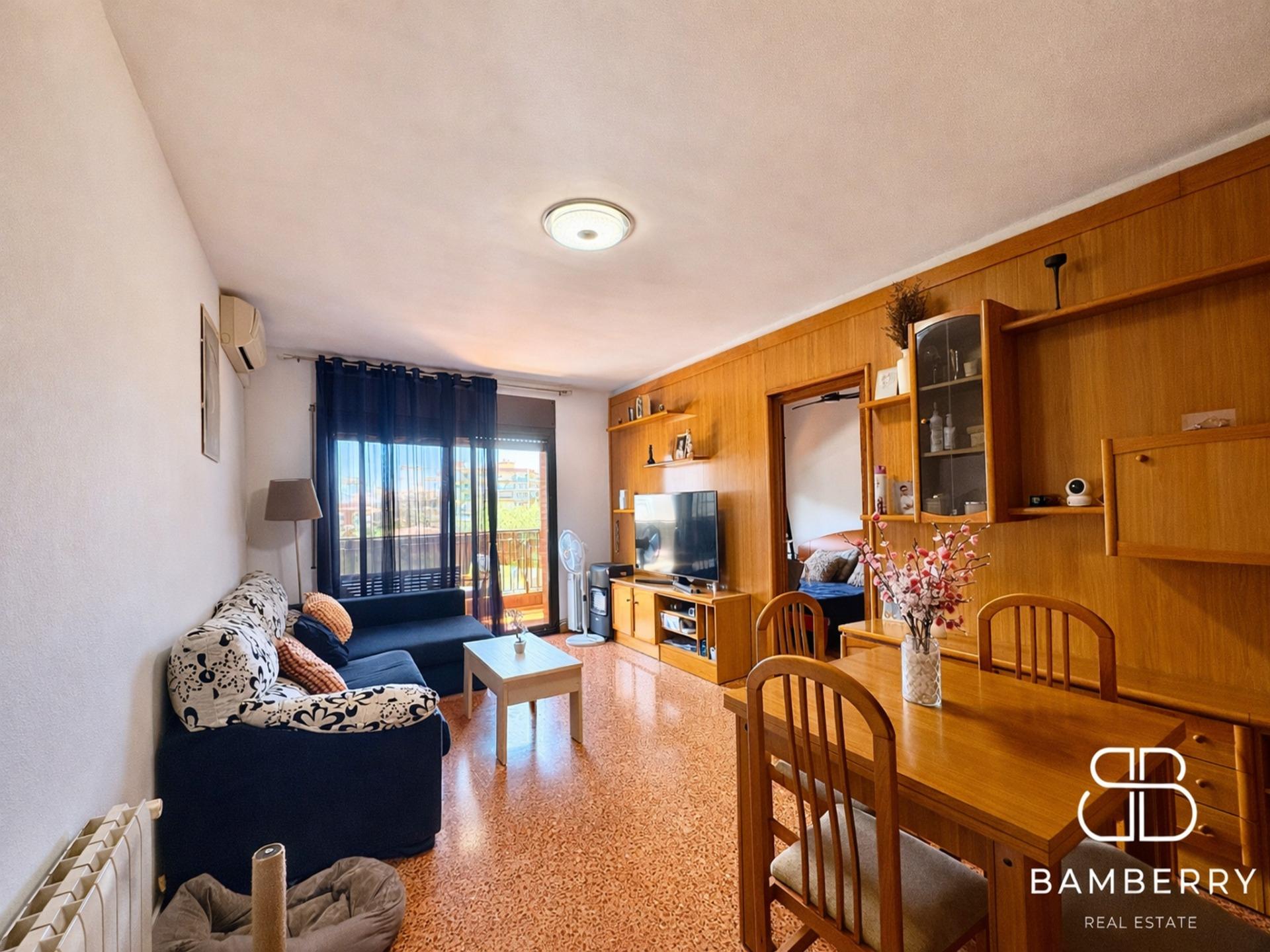 AMPLI HABITATGE DE 105 m² AMB TERRASSA I 4 HABITACIONS AL CENTRE DEL PRAT DE LLOBREGAT-4