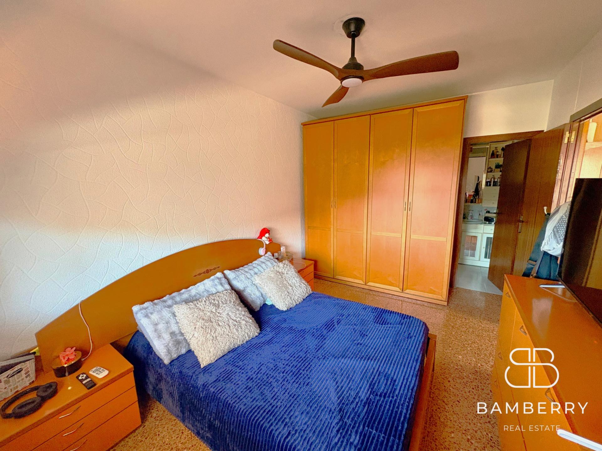 AMPLI HABITATGE DE 105 m² AMB TERRASSA I 4 HABITACIONS AL CENTRE DEL PRAT DE LLOBREGAT-9