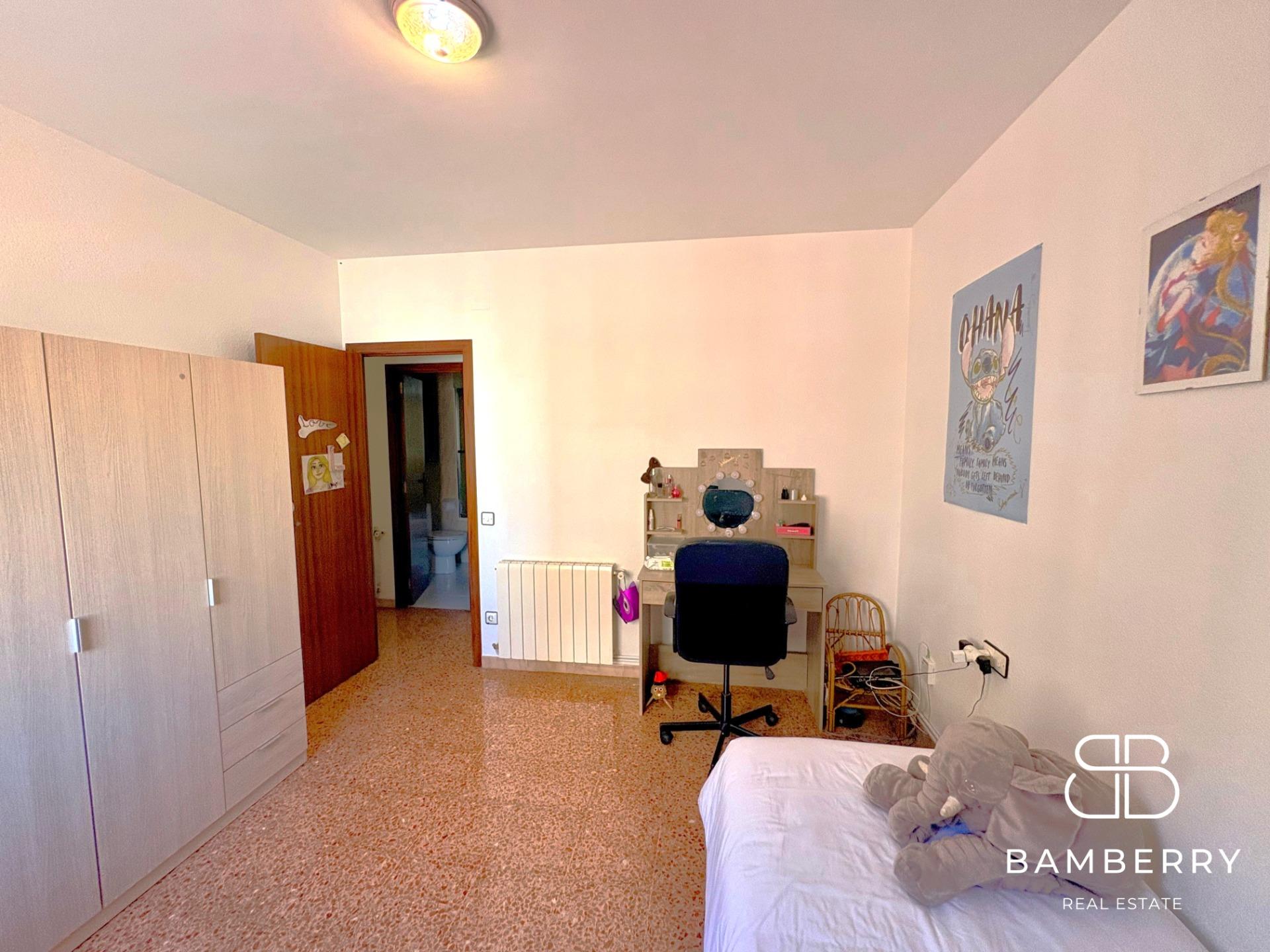 AMPLI HABITATGE DE 105 m² AMB TERRASSA I 4 HABITACIONS AL CENTRE DEL PRAT DE LLOBREGAT-21