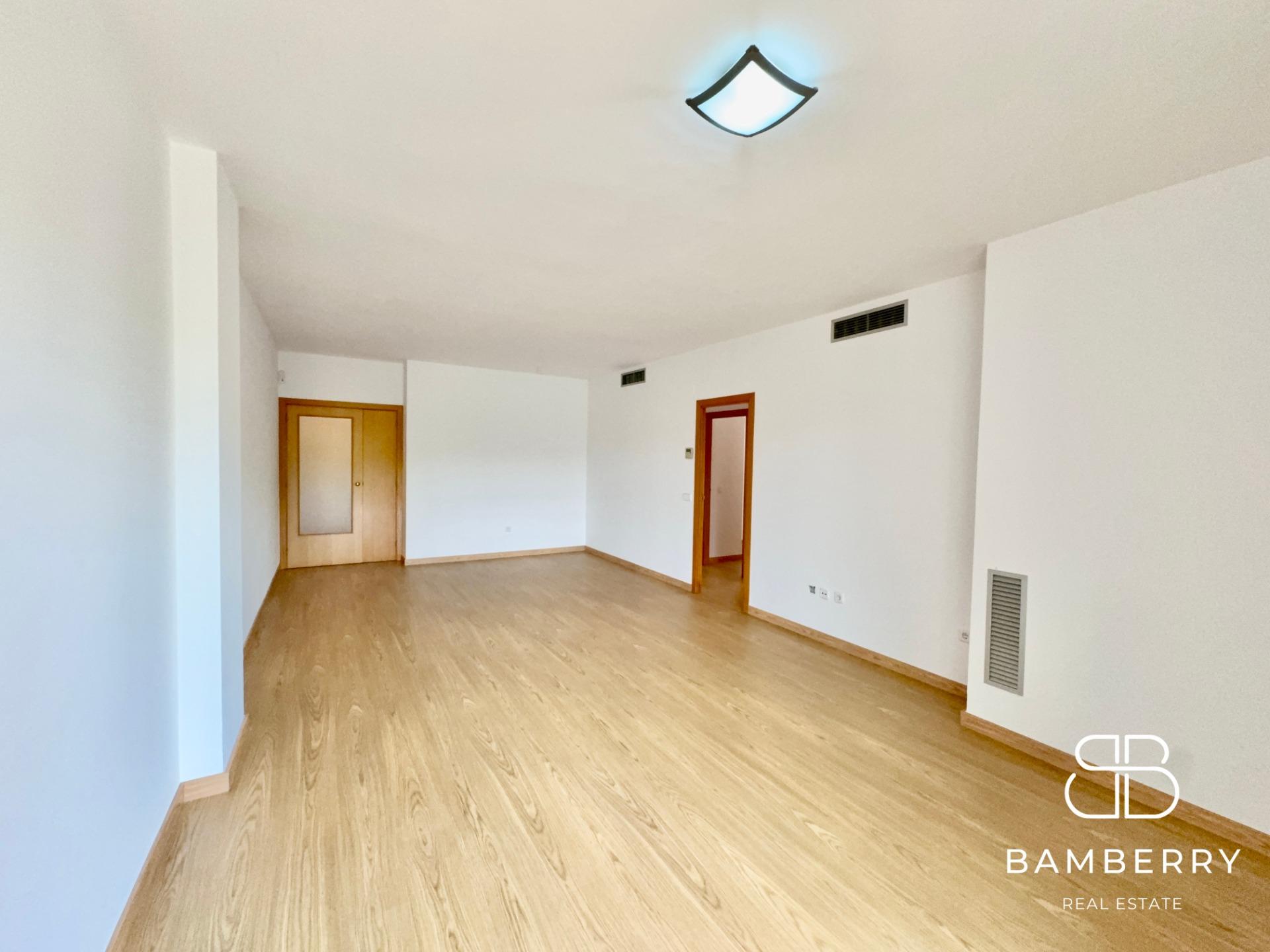 Pis amb un espectacular pati privat de 68 m² al centre de Castelldefels-8