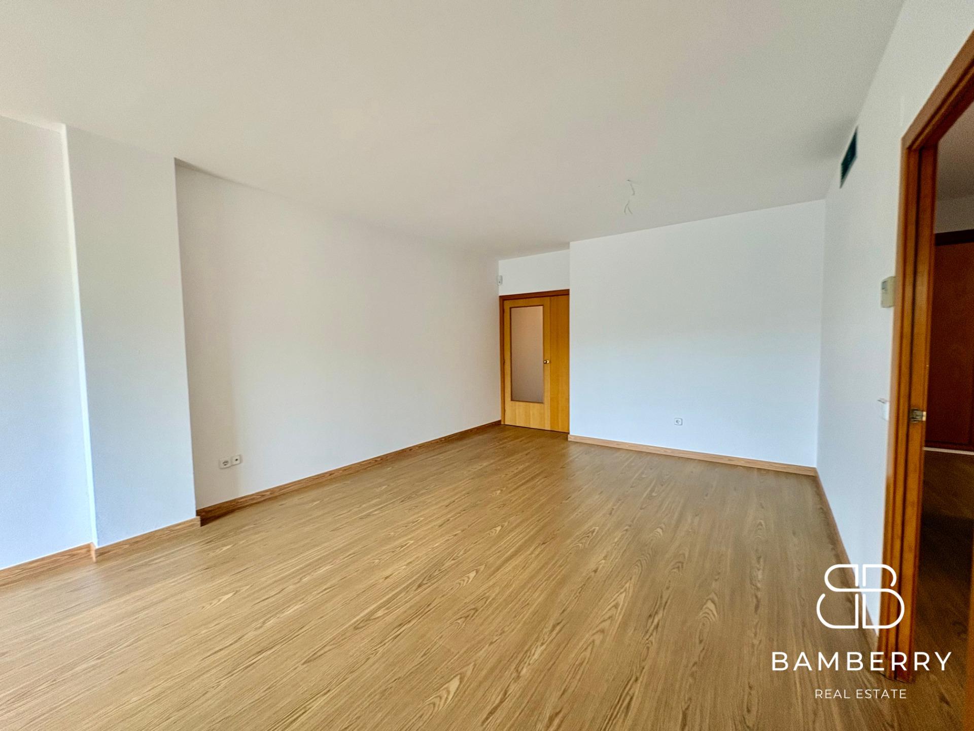 Pis amb un espectacular pati privat de 68 m² al centre de Castelldefels-9