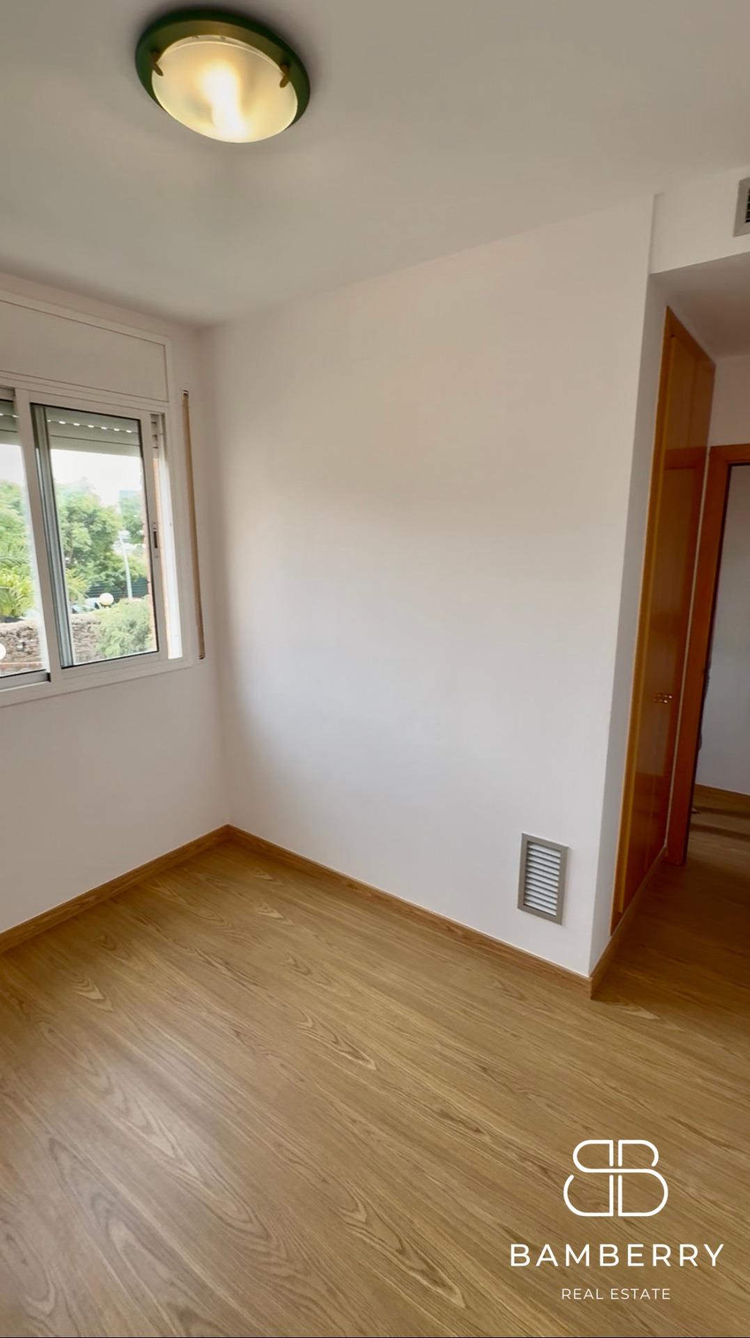 Pis amb un espectacular pati privat de 68 m² al centre de Castelldefels-26