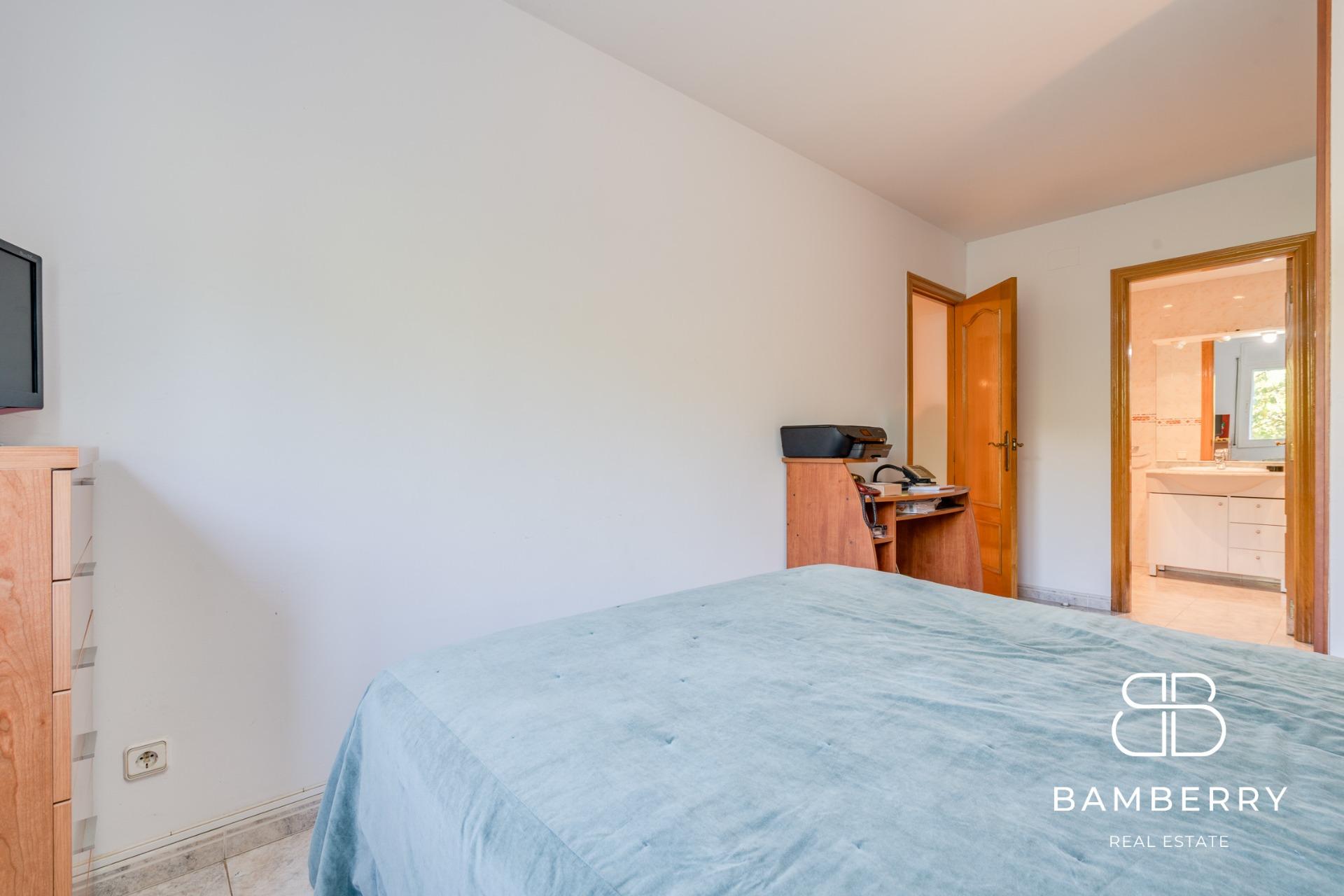Fantástico piso exterior con terraza, piscina y dos plazas de parking en Sant Pol de Mar-38