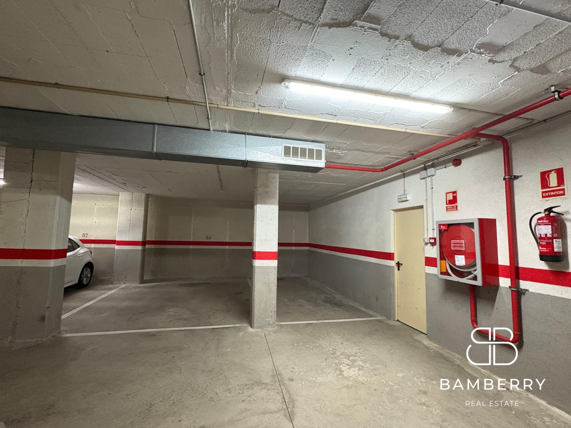 Fantástico piso exterior con terraza, piscina y dos plazas de parking en Sant Pol de Mar-55