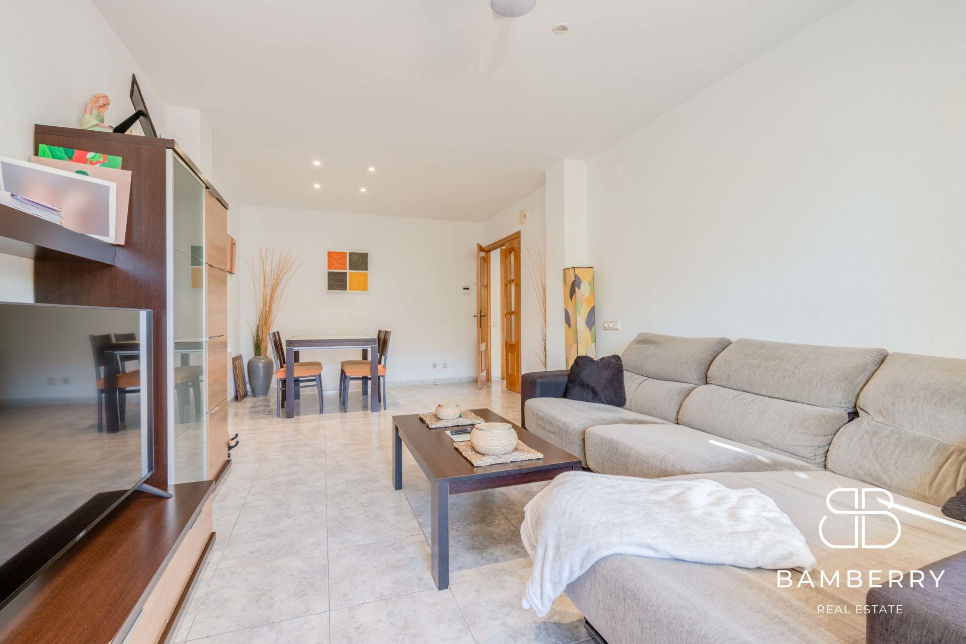 Fantástico piso exterior con terraza, piscina y dos plazas de parking en Sant Pol de Mar-14