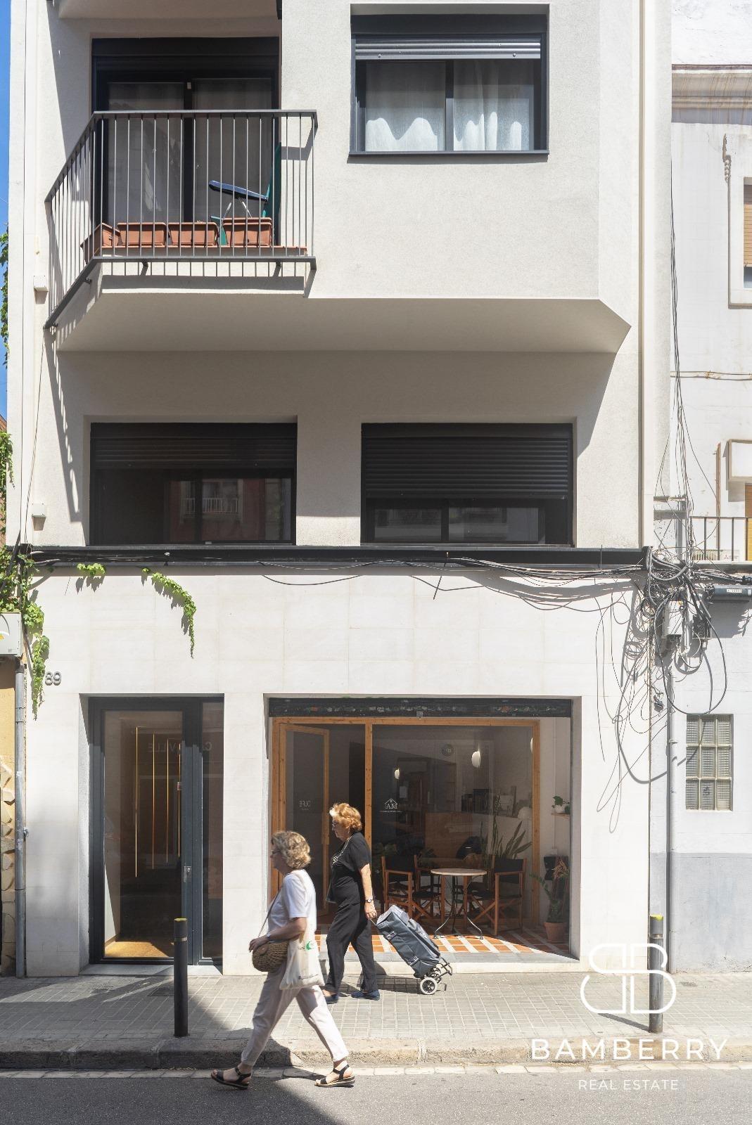 Oficina de diseño reformada en Gràcia-15