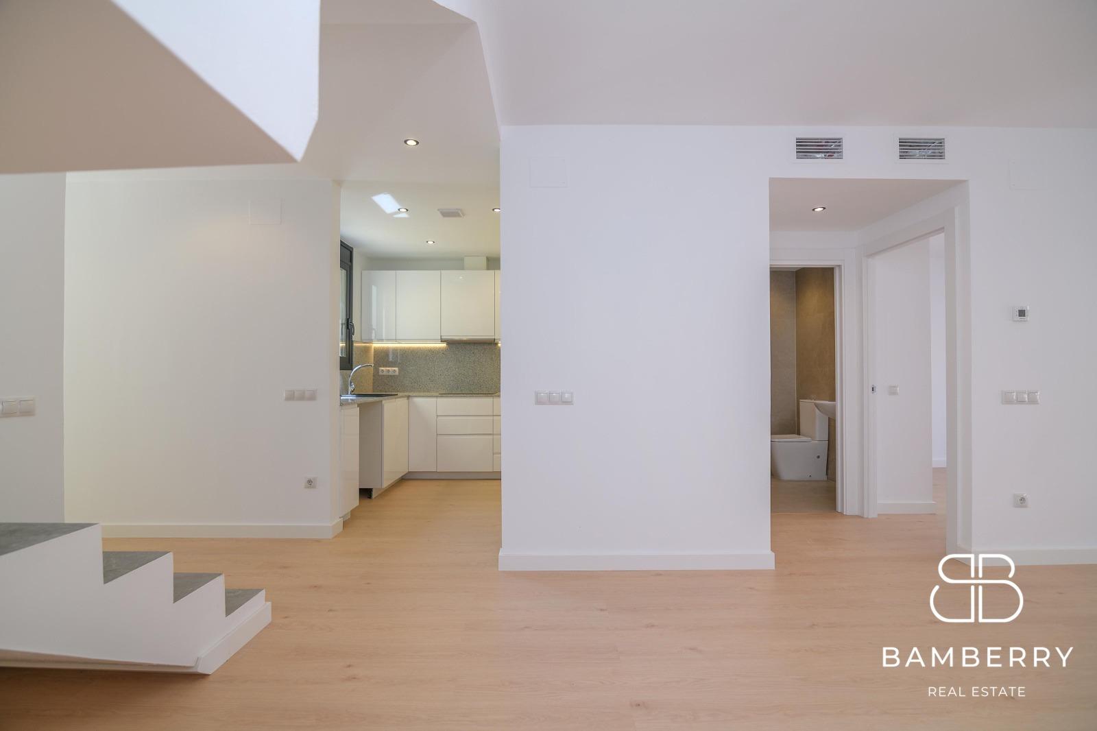 ÁTICO DÚPLEX DE OBRA NUEVA CON 2 TERRAZAS Y ASCENSOR DIRECTO A LA VIVIENDA-3