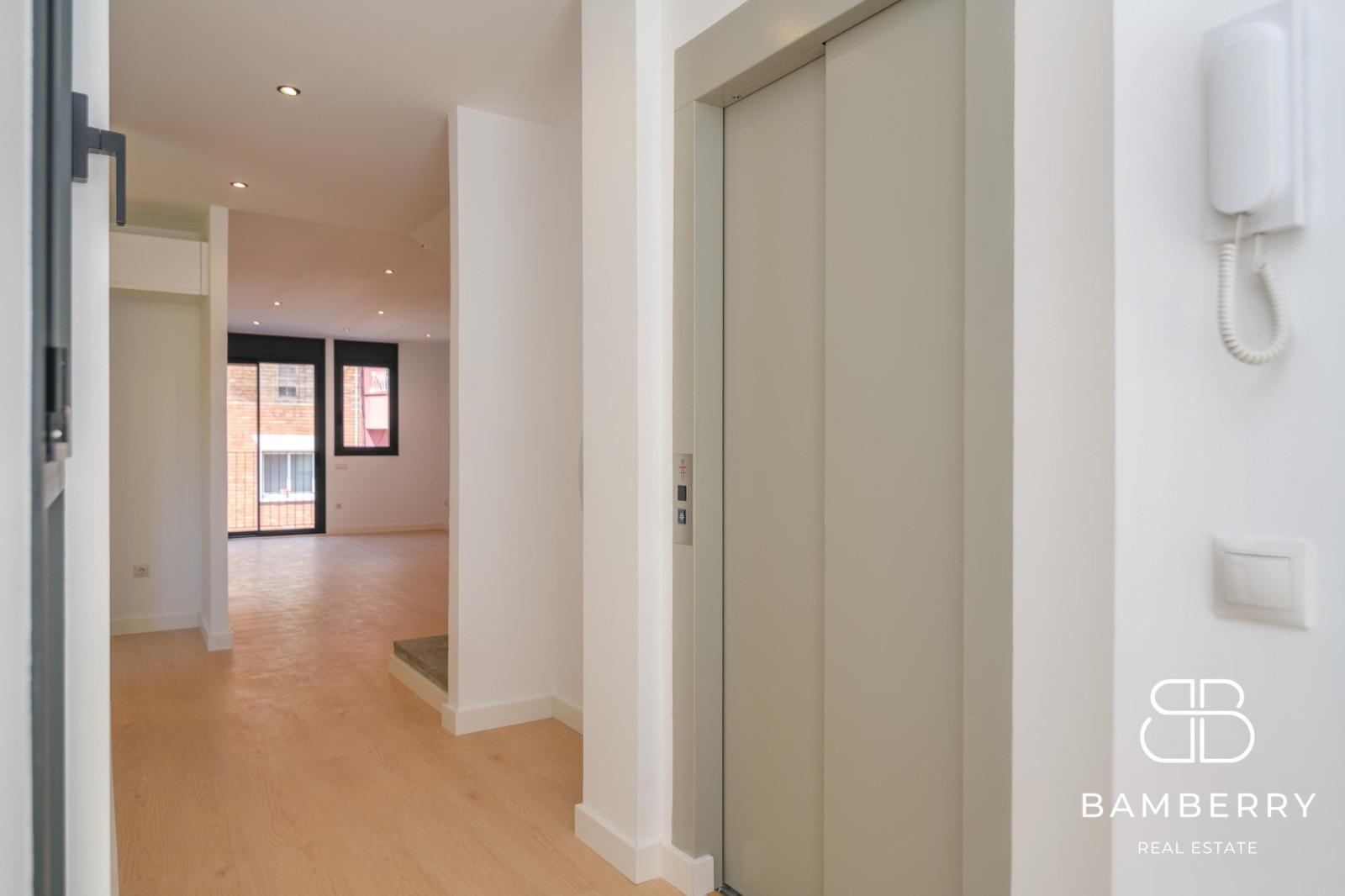 ÁTICO DÚPLEX DE OBRA NUEVA CON 2 TERRAZAS Y ASCENSOR DIRECTO A LA VIVIENDA-11