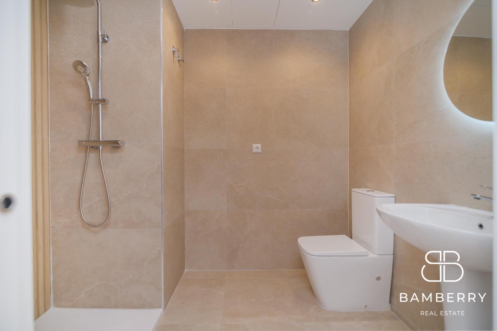 ÁTICO DÚPLEX DE OBRA NUEVA CON 2 TERRAZAS Y ASCENSOR DIRECTO A LA VIVIENDA-39