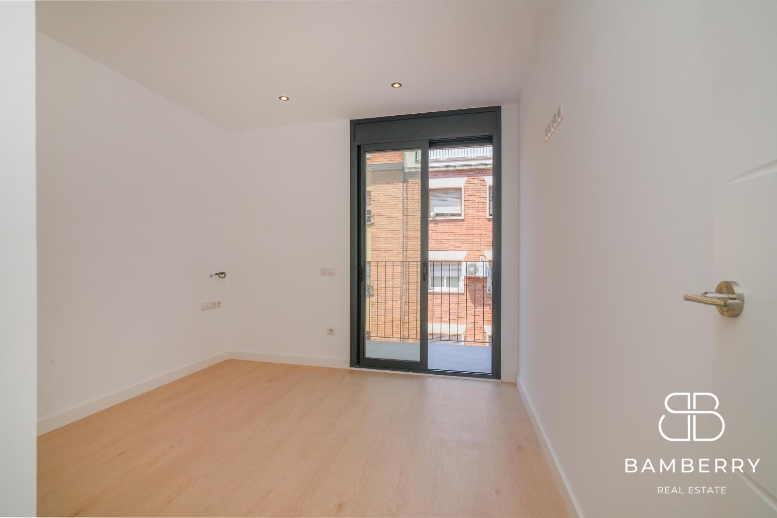 ÁTICO DÚPLEX DE OBRA NUEVA CON 2 TERRAZAS Y ASCENSOR DIRECTO A LA VIVIENDA-45