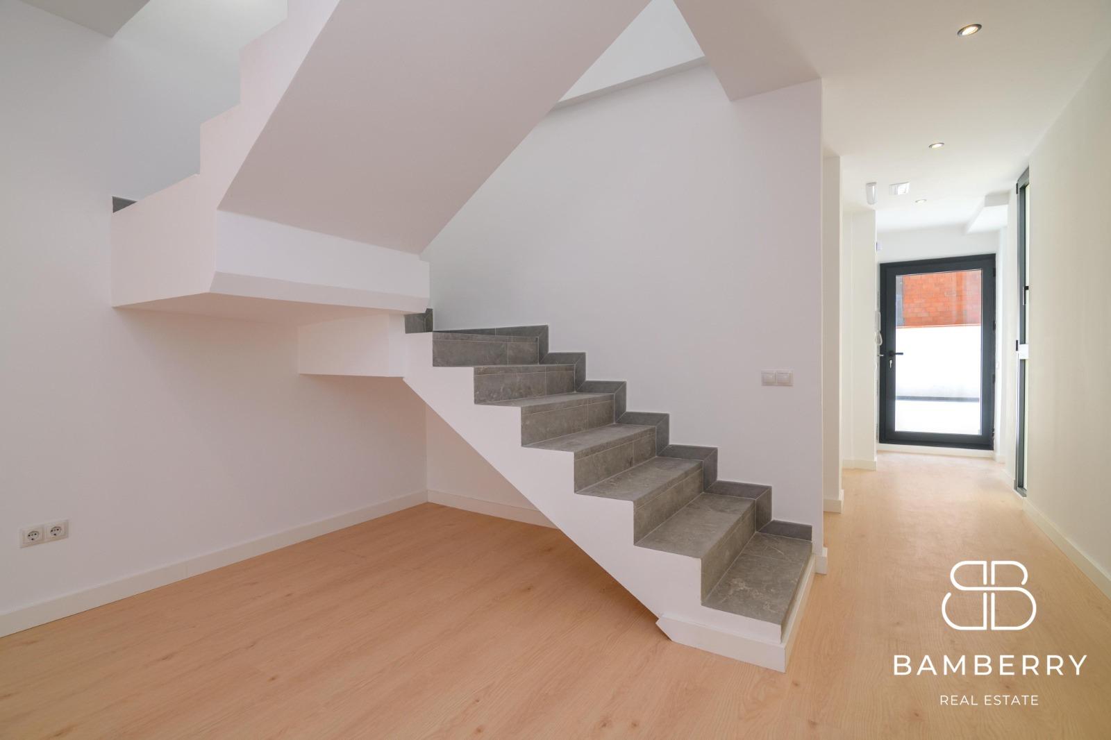 ÁTICO DÚPLEX DE OBRA NUEVA CON 2 TERRAZAS Y ASCENSOR DIRECTO A LA VIVIENDA-50