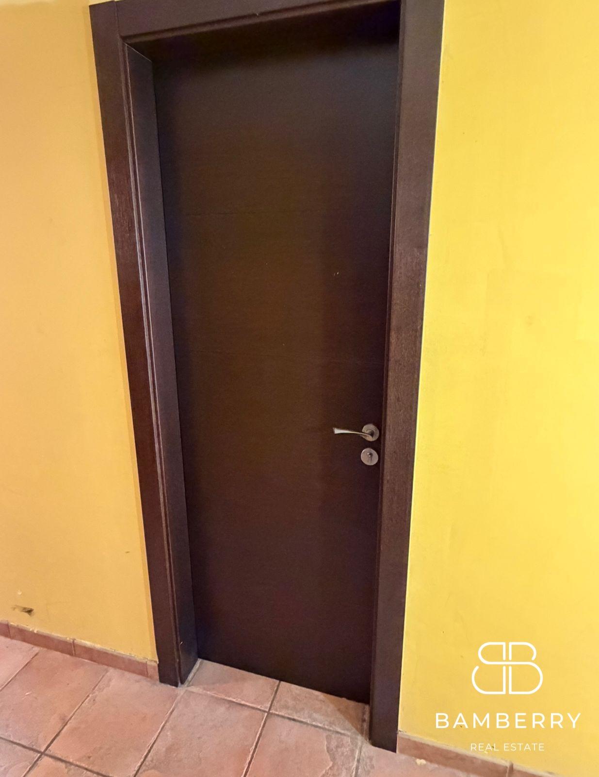 CASA CON JARDÍN Y DOS PLANTAS EN PARCELA DE 241 m²-14