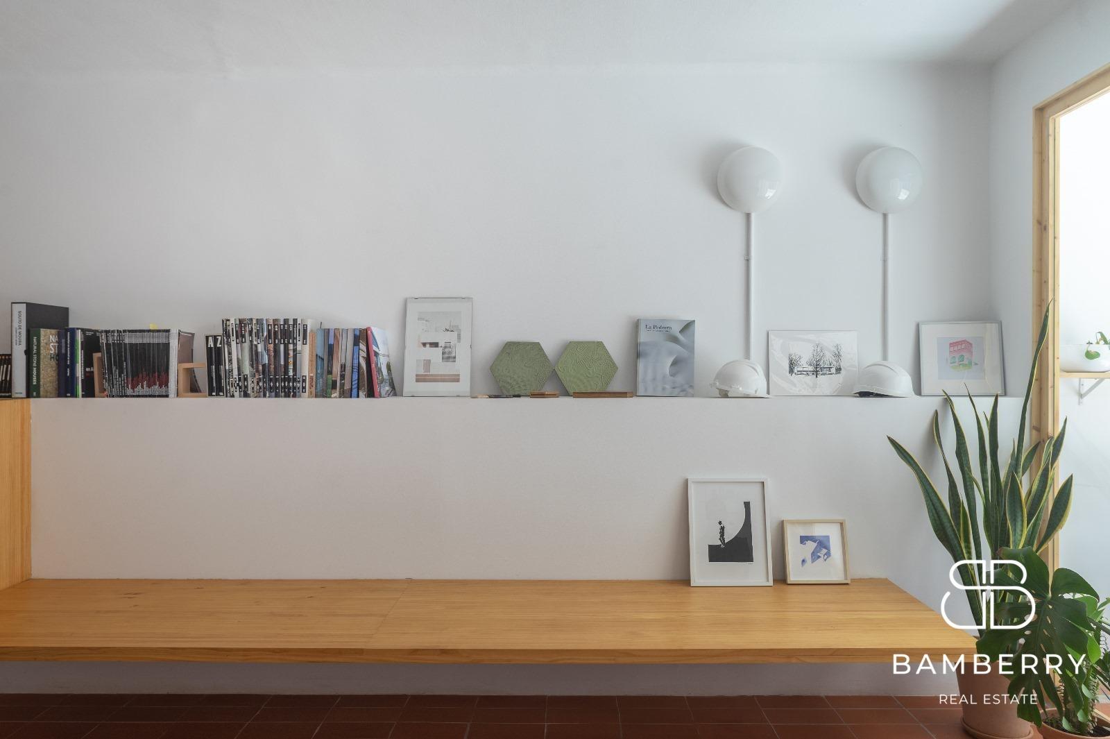 Renovated Design Office in Gràcia-2